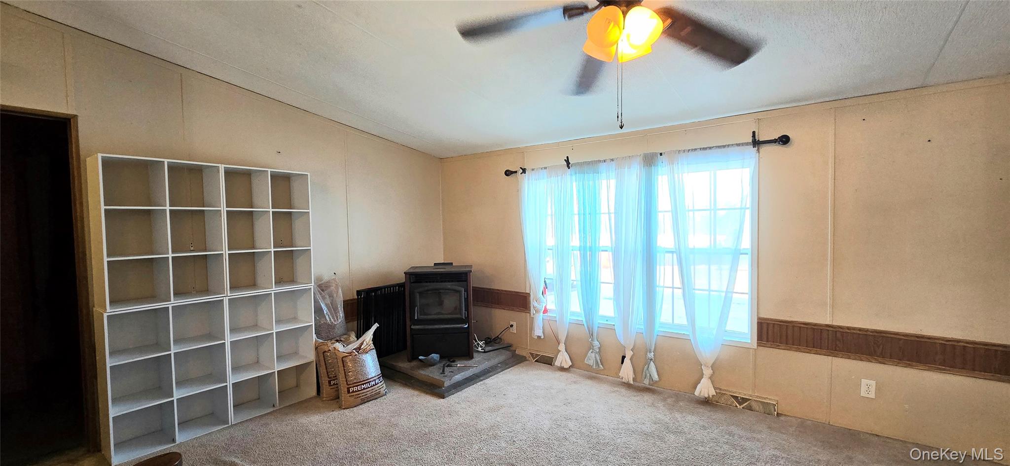 325 Mueller Road Property Photo 8