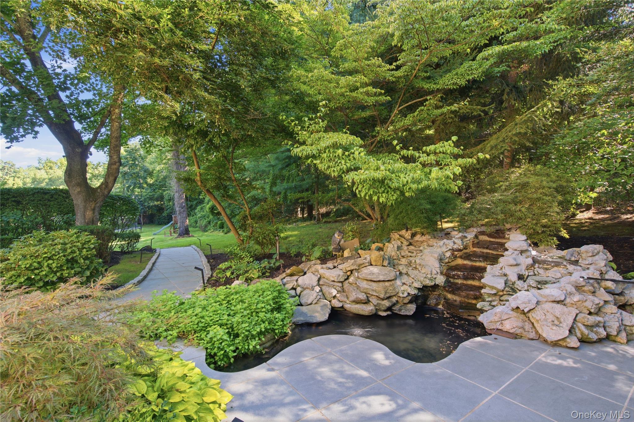 1017 Friendly Road Property Photo 35