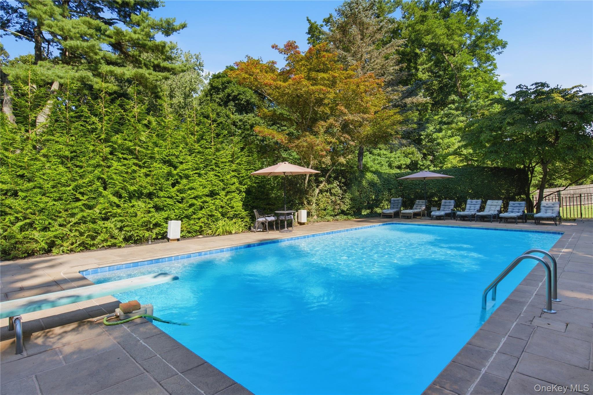1017 Friendly Road Property Photo 37