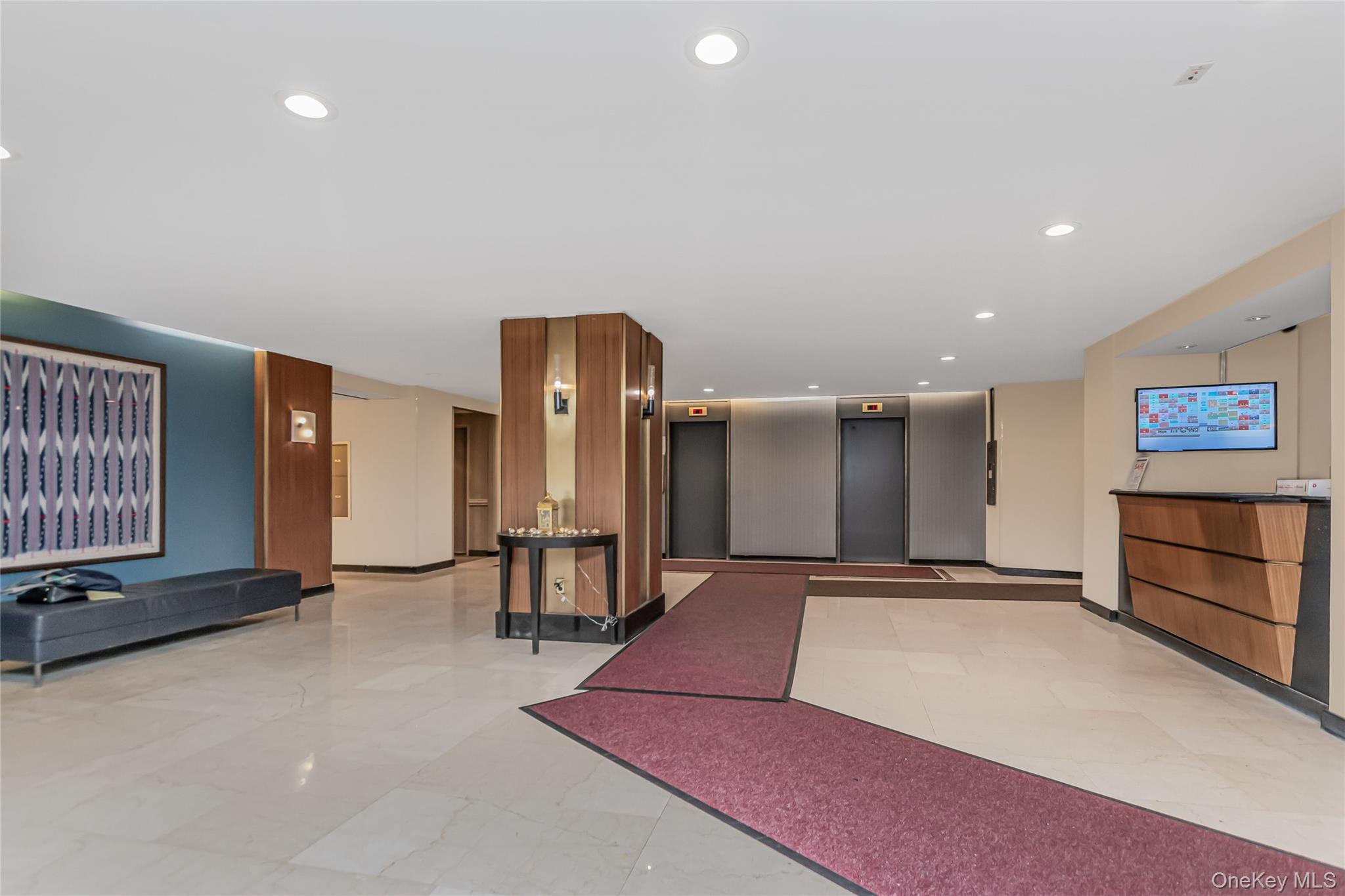 2500 Johnson Avenue 9p Property Photo 12