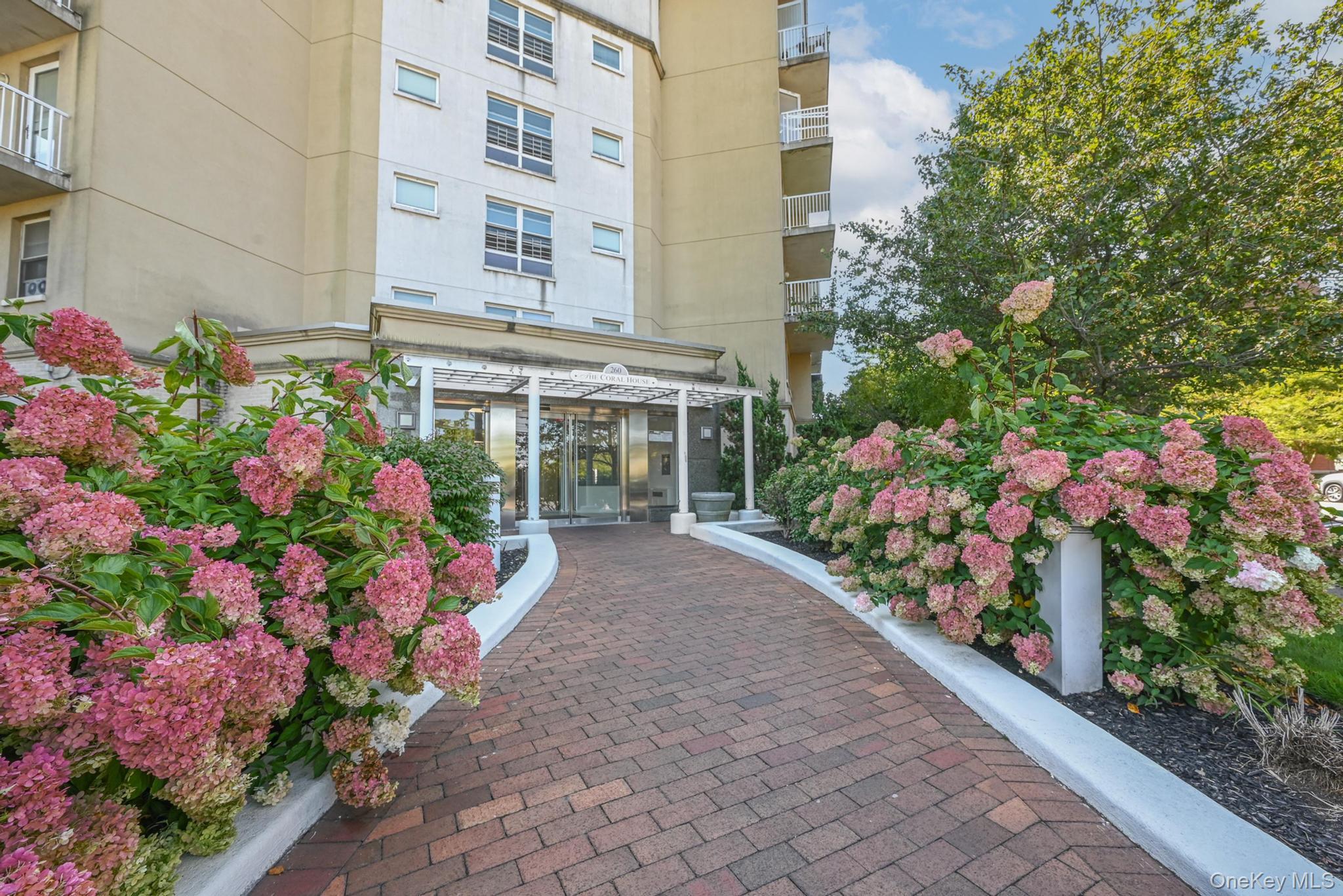 260 Beach 81st Street 3a Property Photo 10