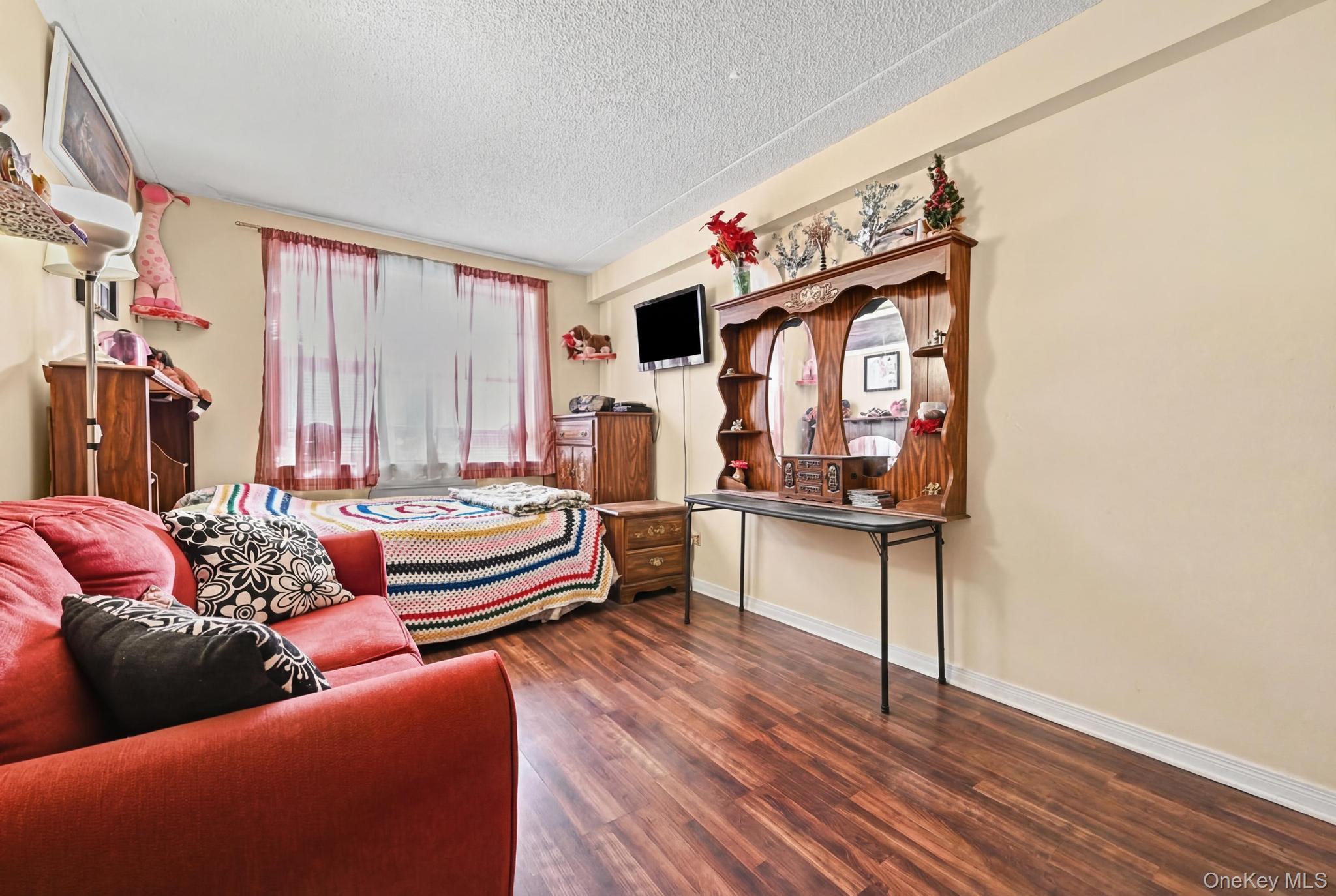 260 Beach 81st Street 3a Property Photo 18