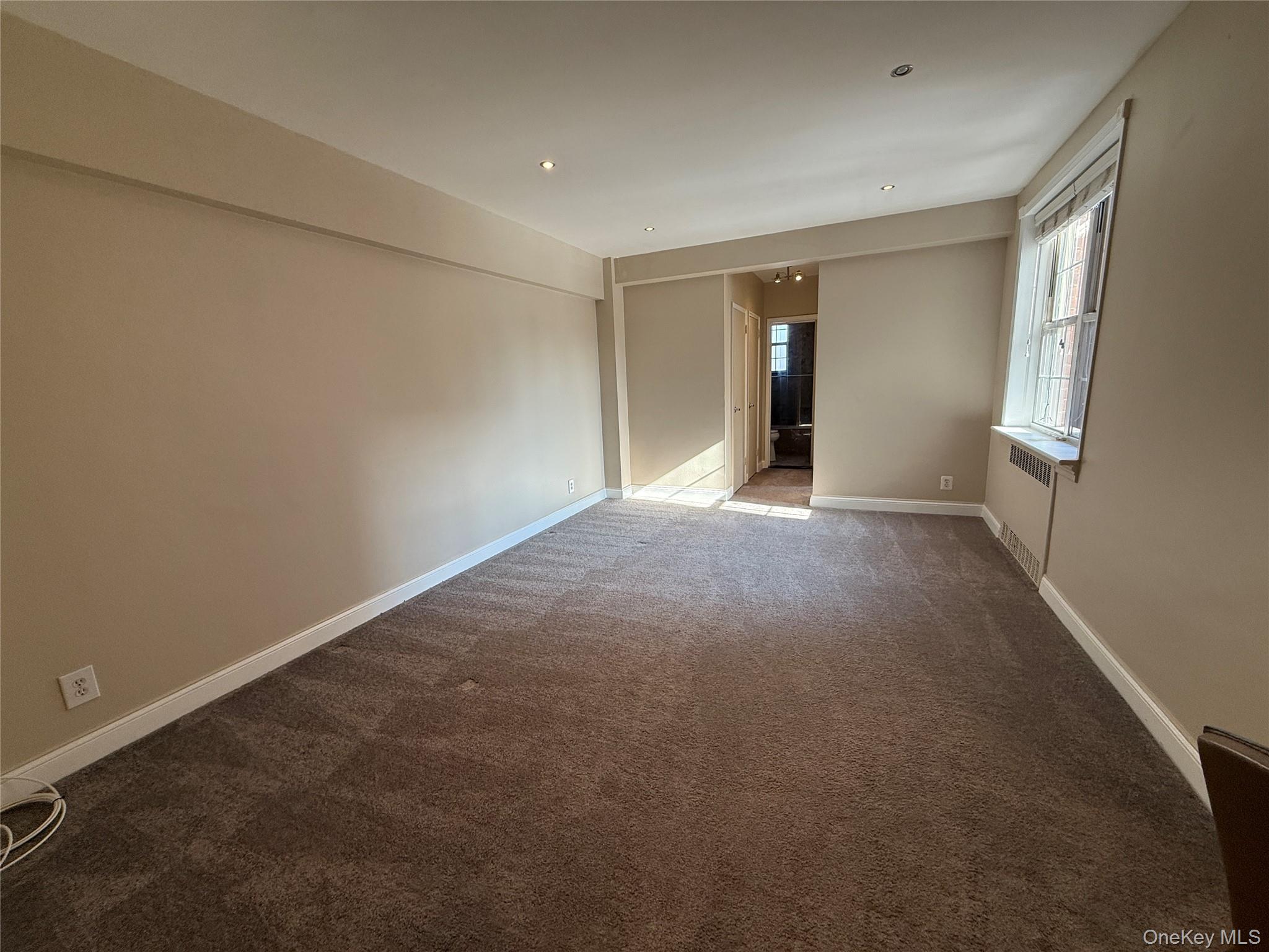 796 Bronx River Road B38 Property Photo 4