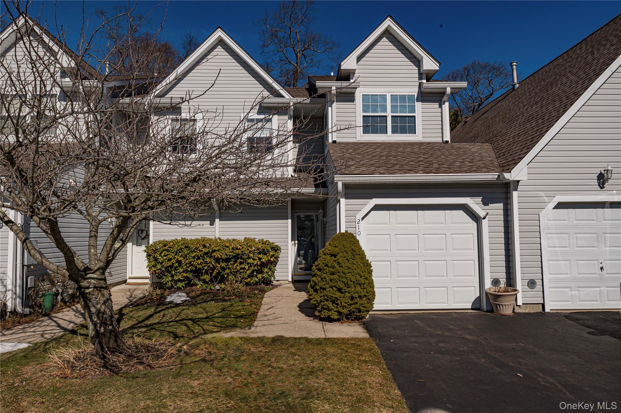 210 Erik Drive Property Photo 1