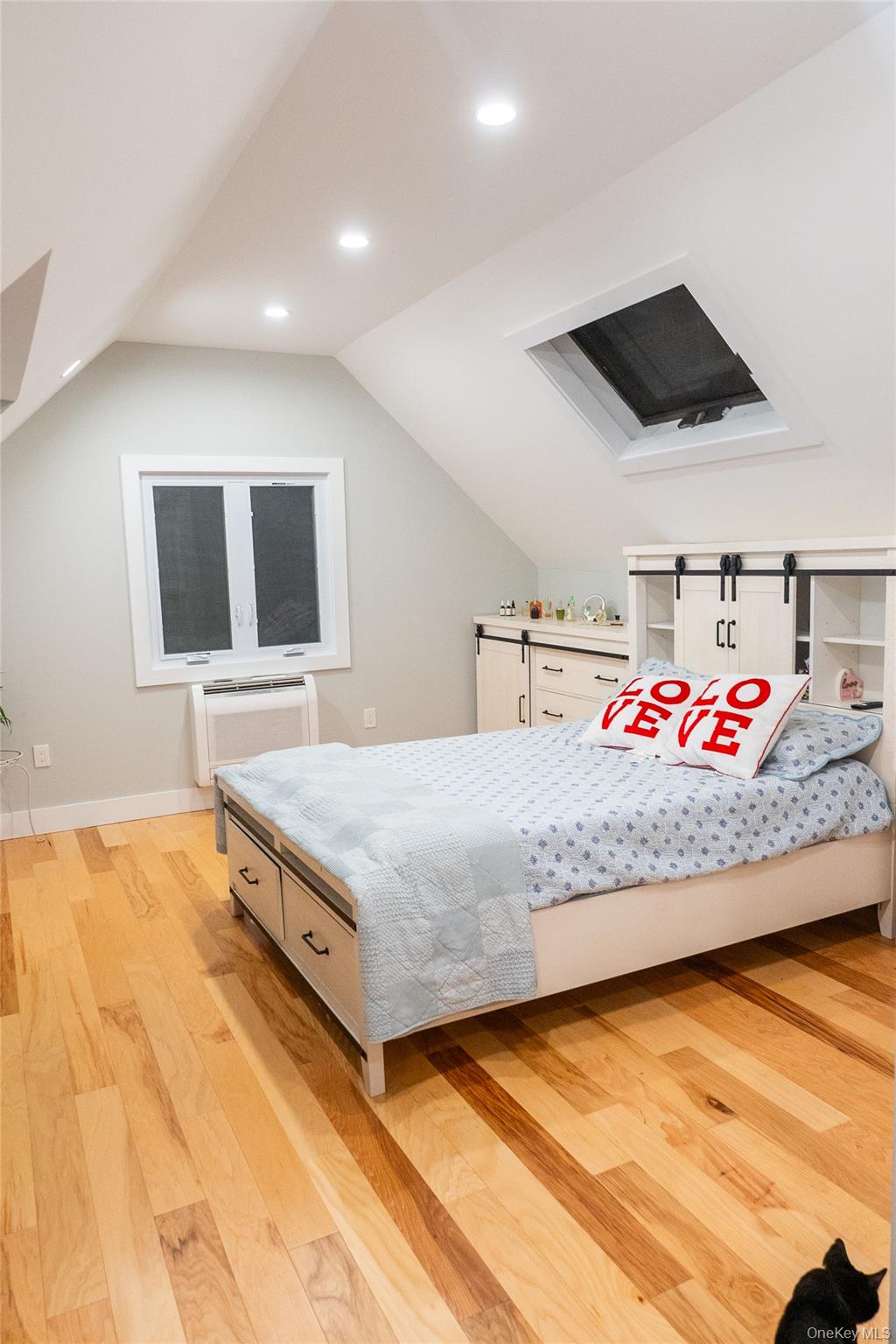 4 Riverside Avenue Property Photo 7