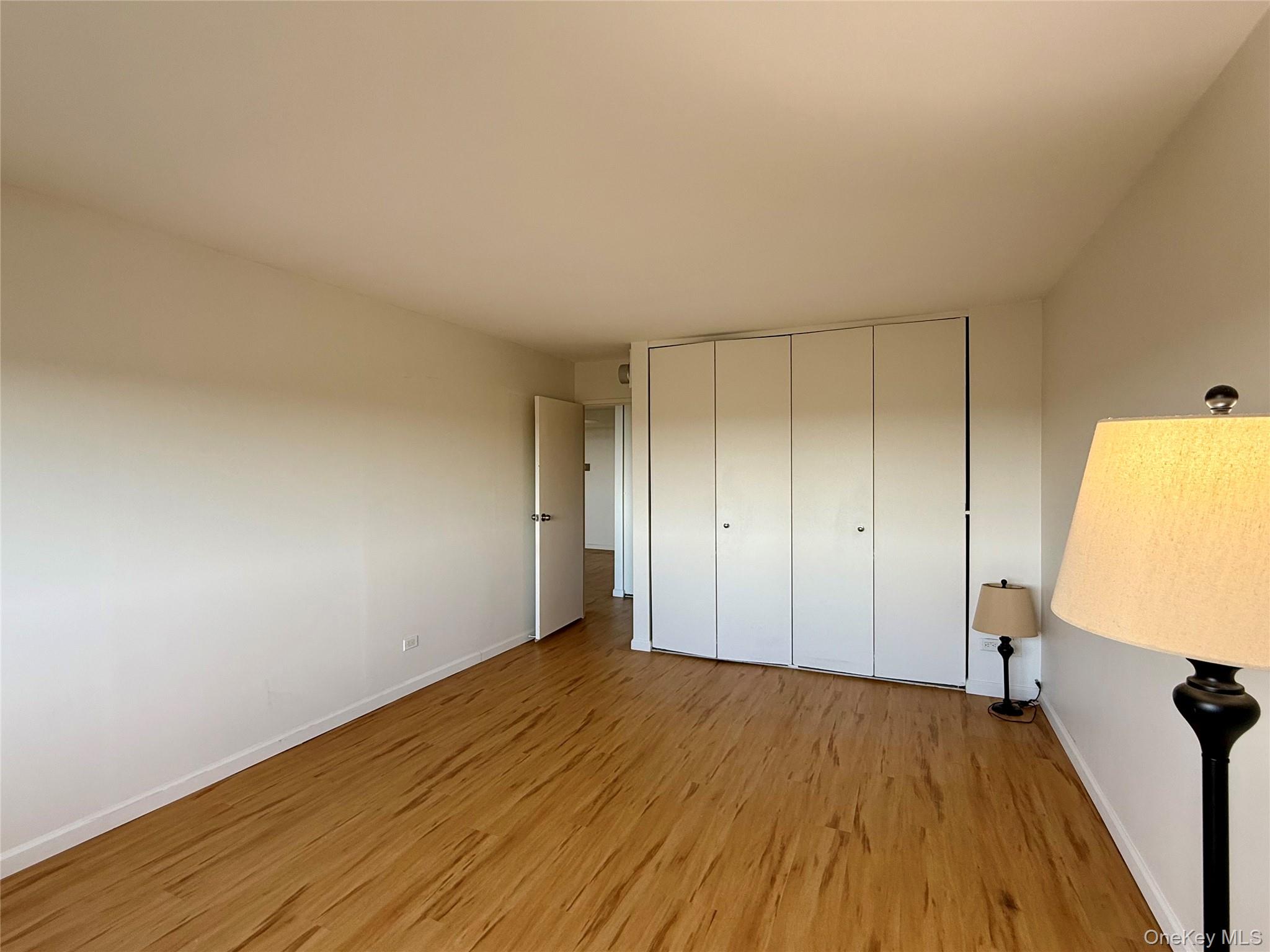 2 Bay Club 11f Property Photo 15