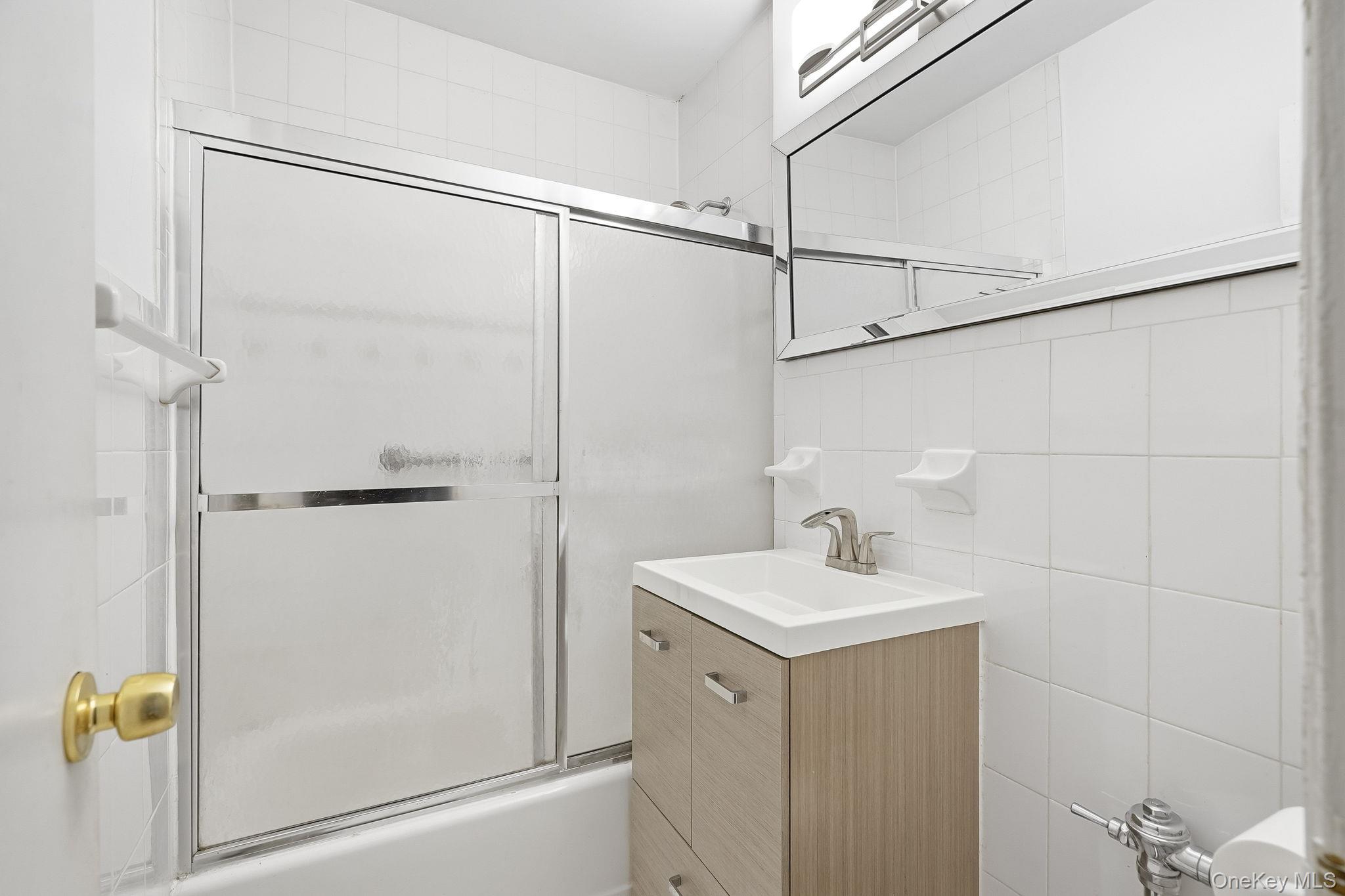 315 King Street 3c Property Photo 13