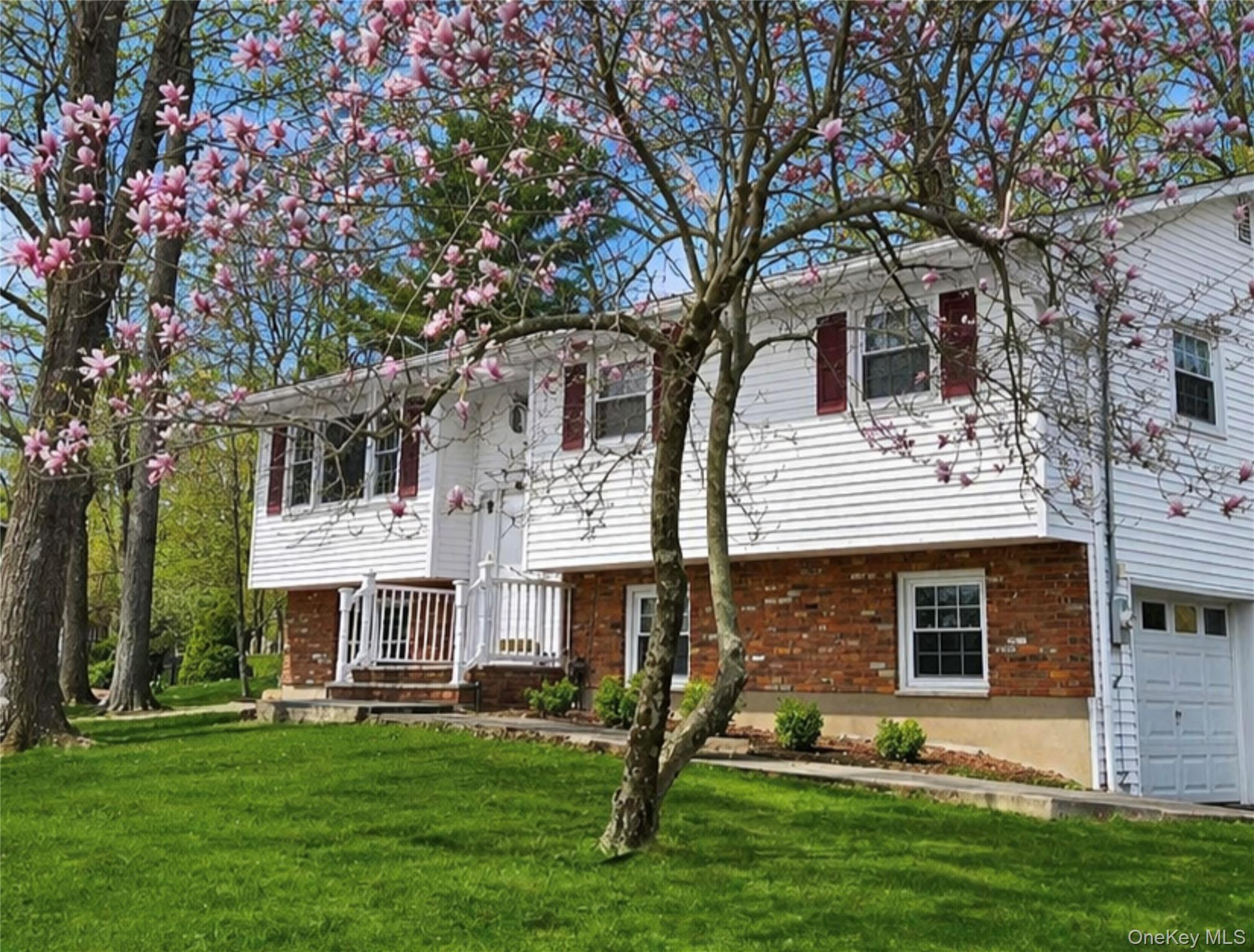 9 Eros Drive Property Photo 1
