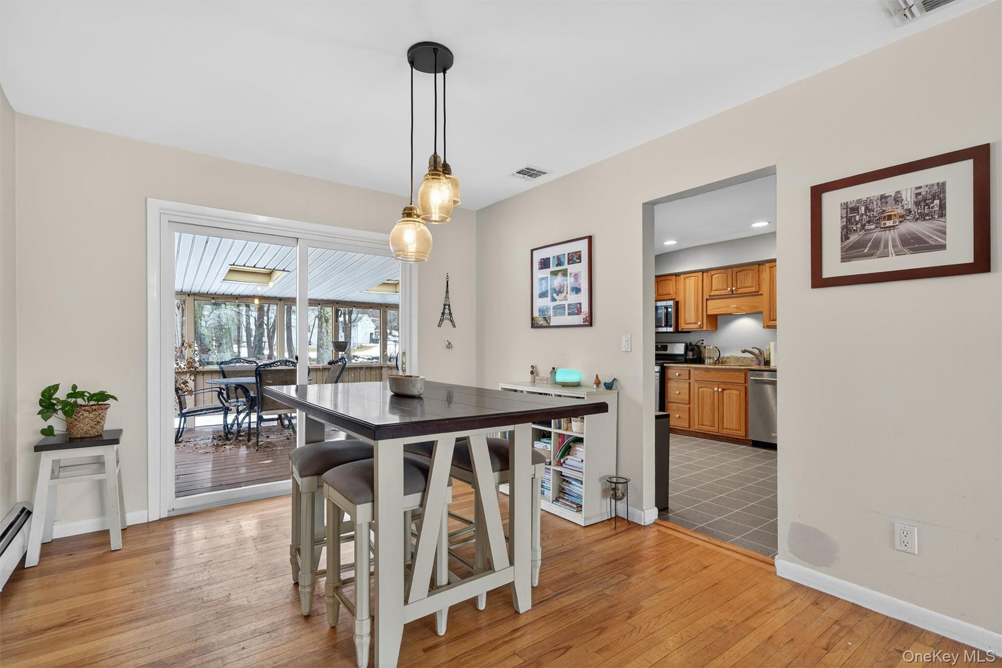 9 Eros Drive Property Photo 8