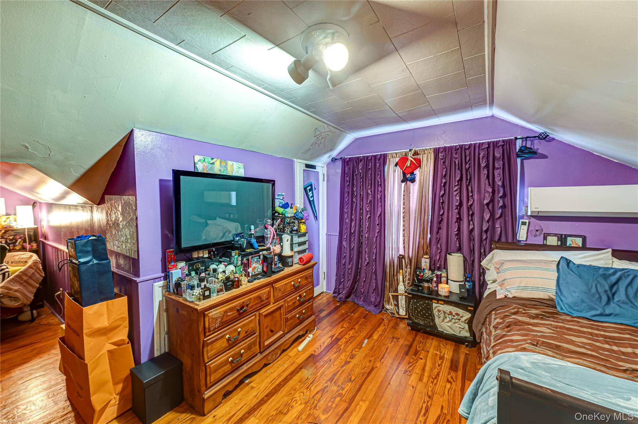 2316 Harrison Avenue Property Photo 14