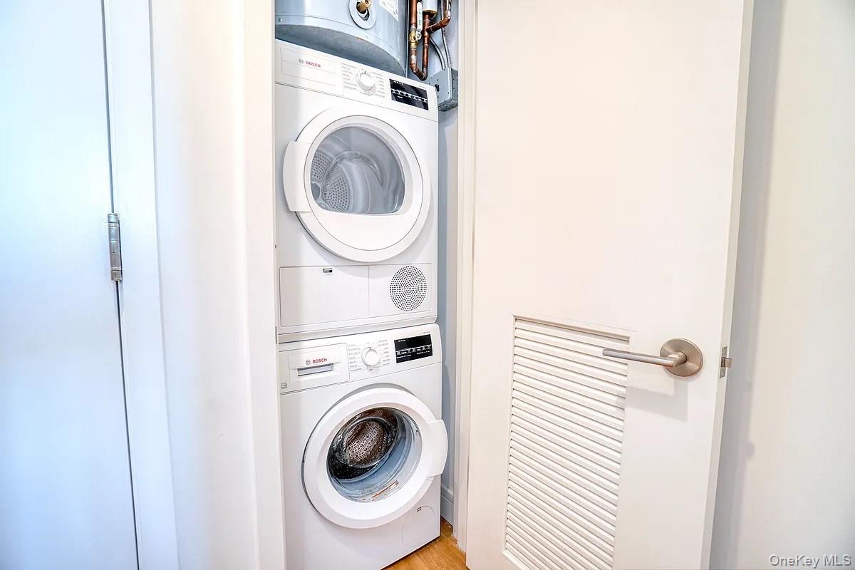 2416 Queens Plaza 18b Property Photo 8