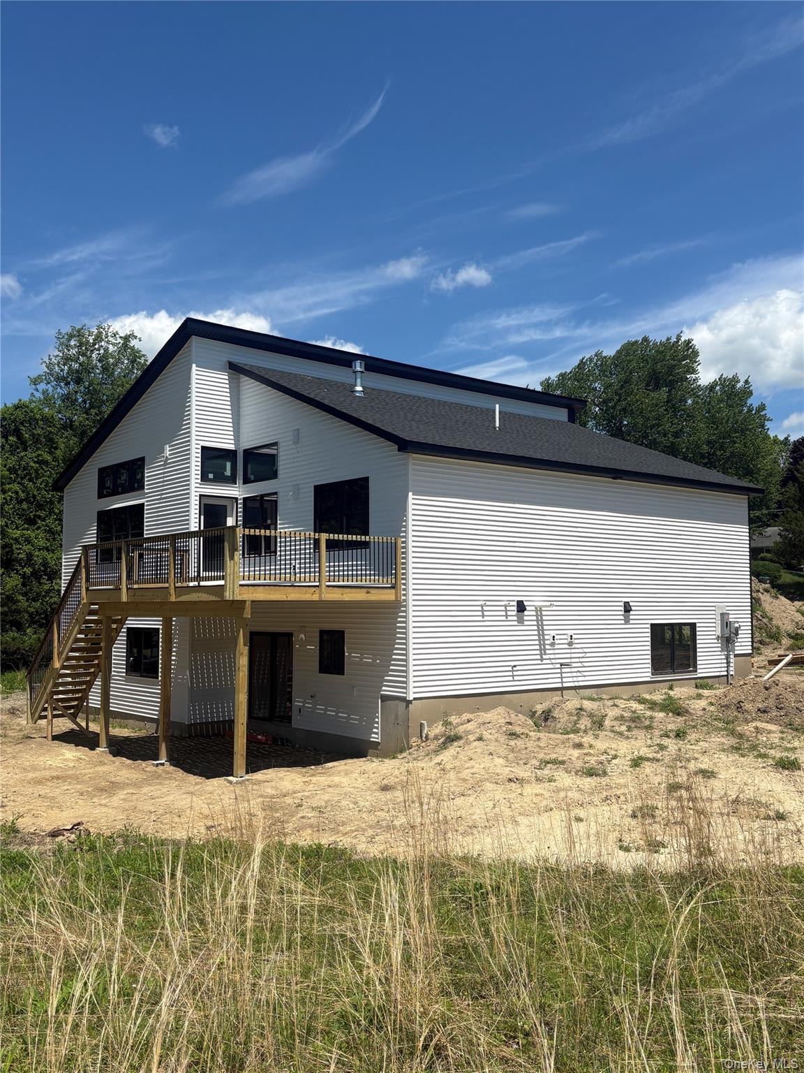 113 Whitlock Road Property Photo 3
