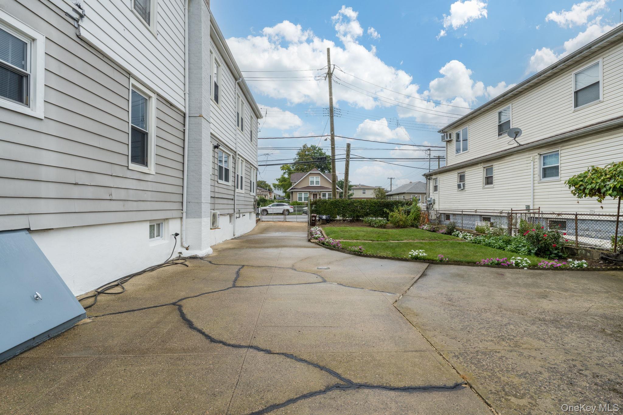 22610 147th Avenue Property Photo 43