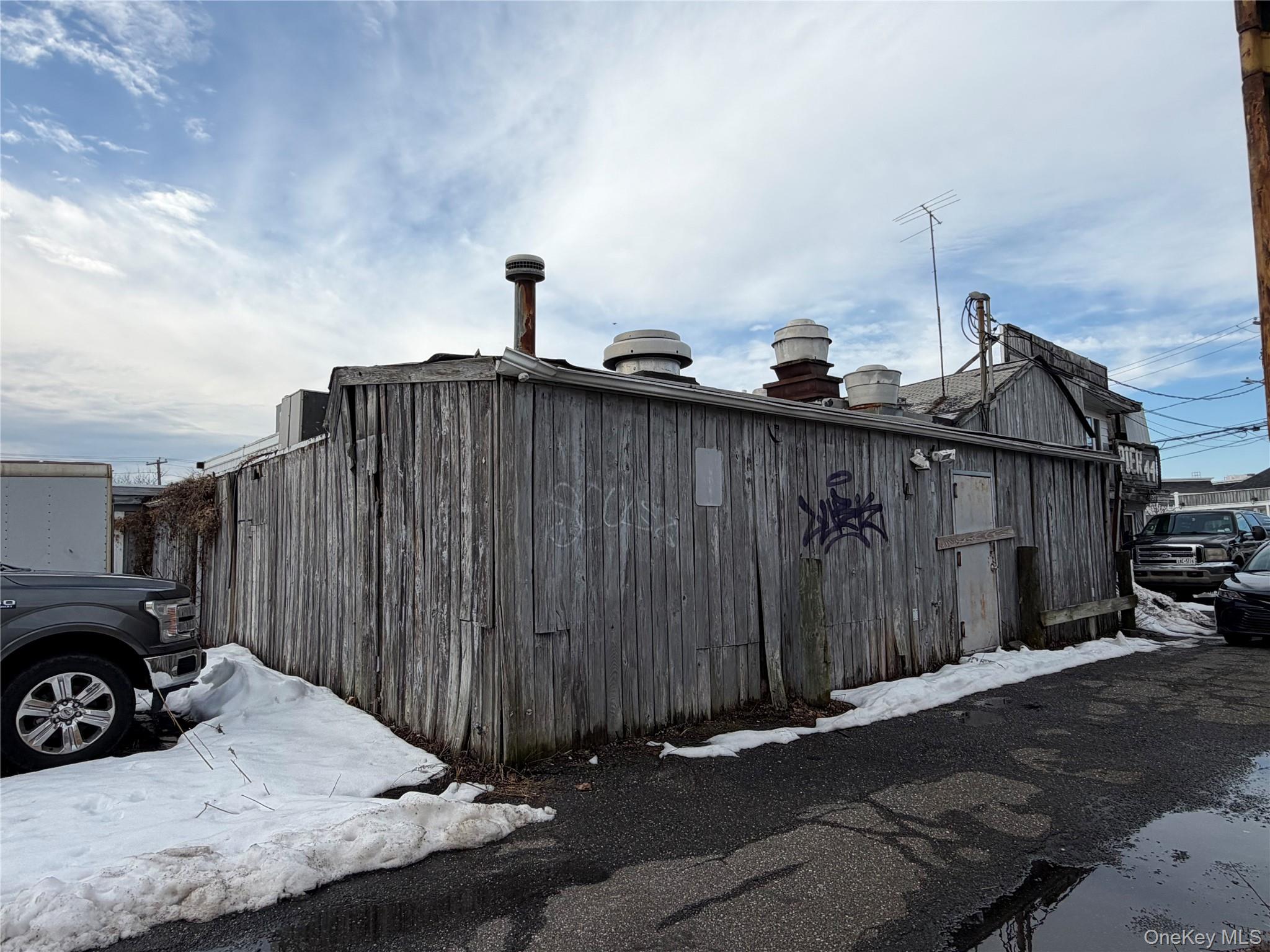 444 Fire Island Avenue Property Photo 11