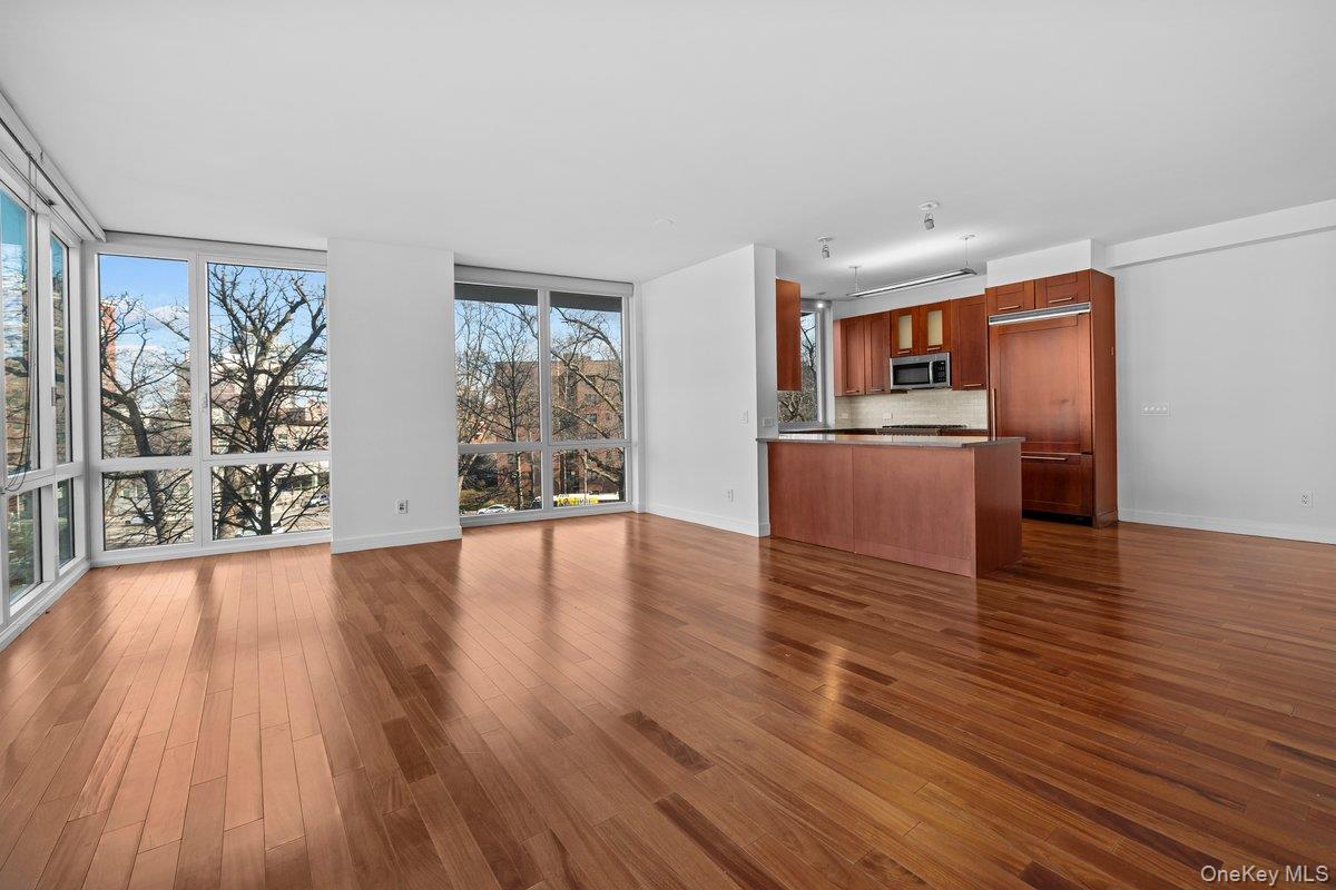640 W 237th Street 3e Property Photo 7