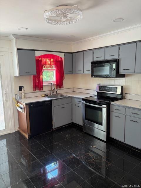 13 Gores Drive Property Photo 4