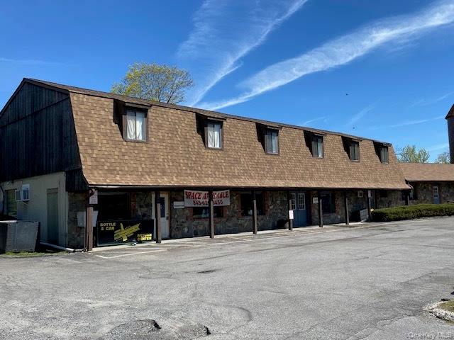 960 Violet Avenue Suite C Property Photo 2