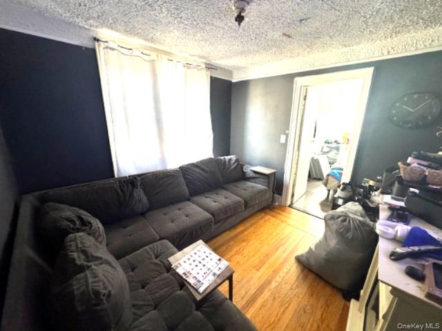 2236 121st Street Property Photo 2