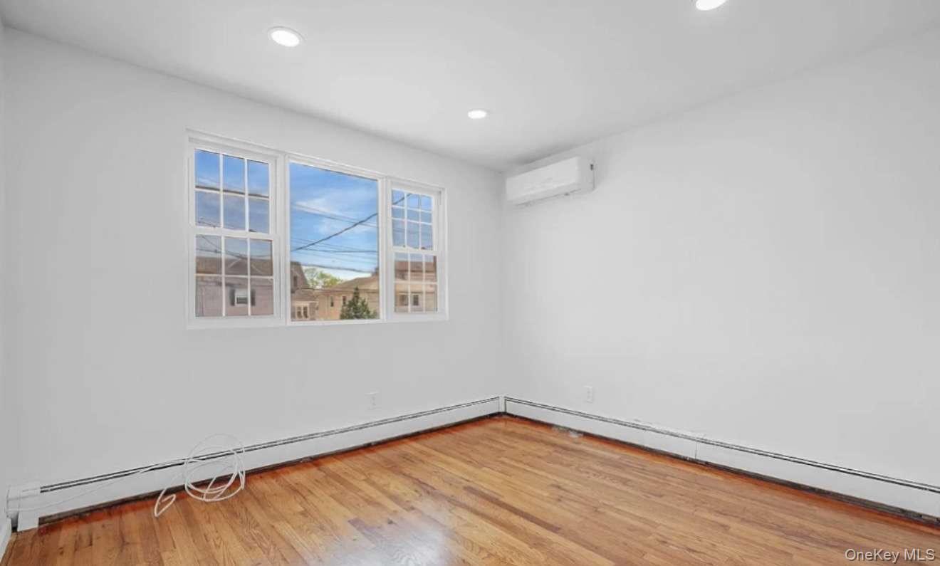 159-40 95th Street Property Photo 12
