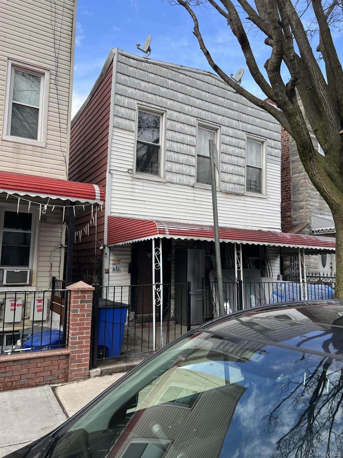 89 Vanderveer Street Property Photo 1