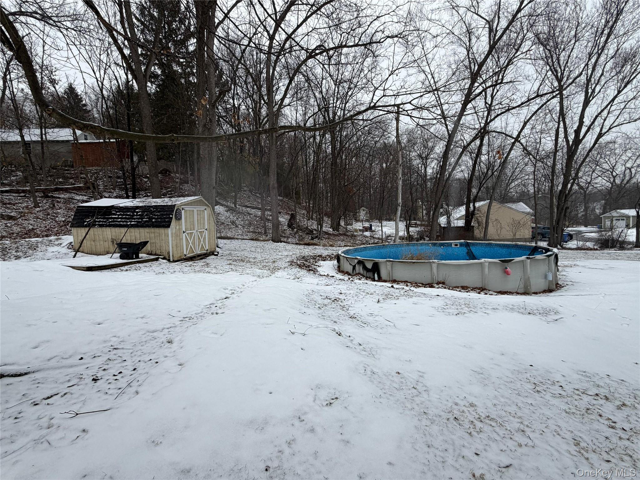 183 Montgomery Street Property Photo 3