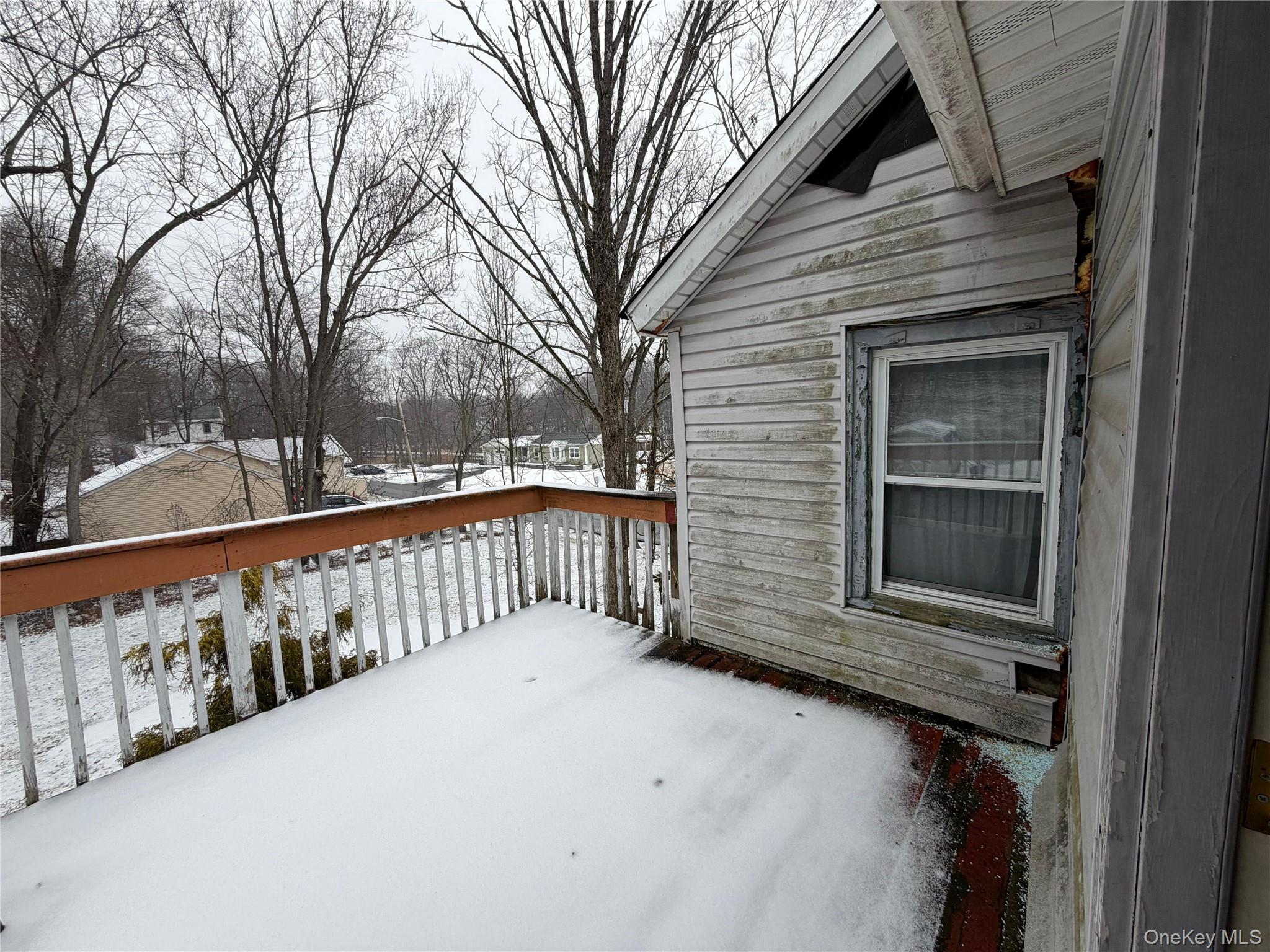 183 Montgomery Street Property Photo 5