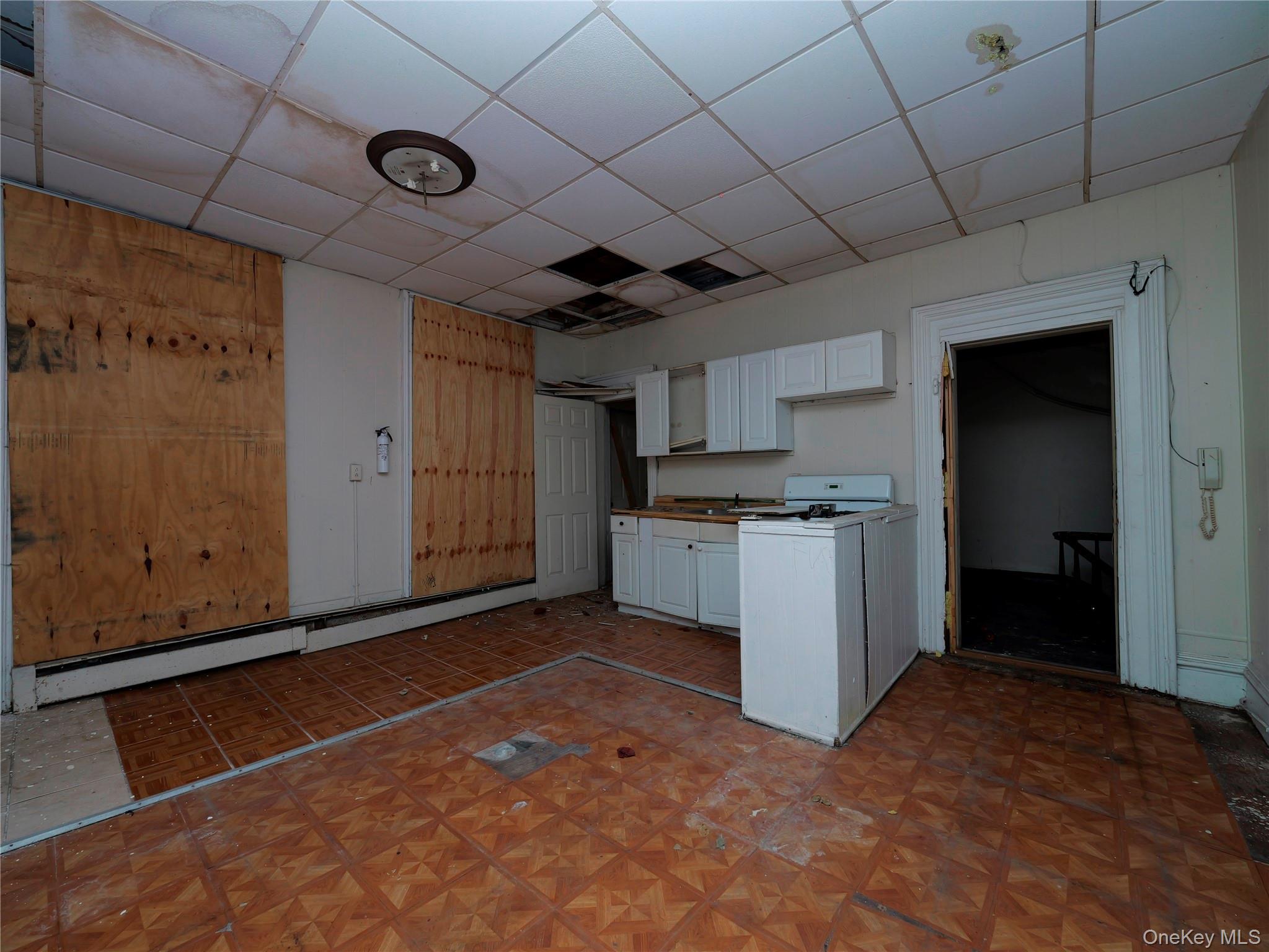 170 Chambers Street Property Photo 32