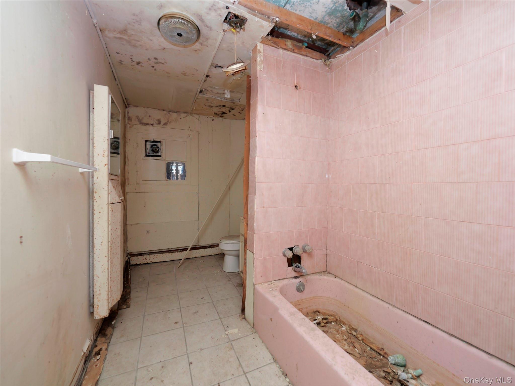 170 Chambers Street Property Photo 46