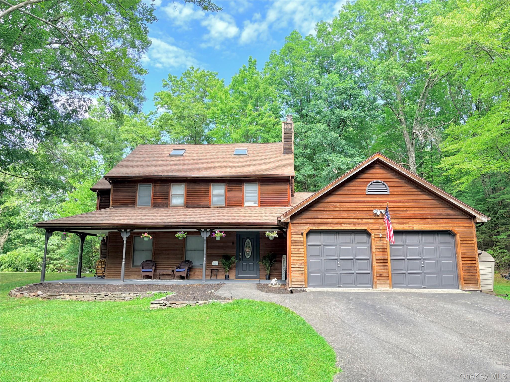 25 Old Farm Road Property Photo 1