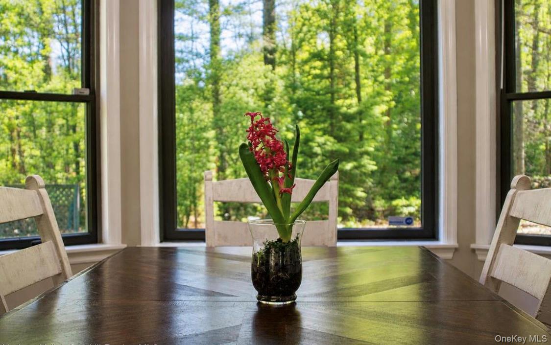 25 Old Farm Road Property Photo 8