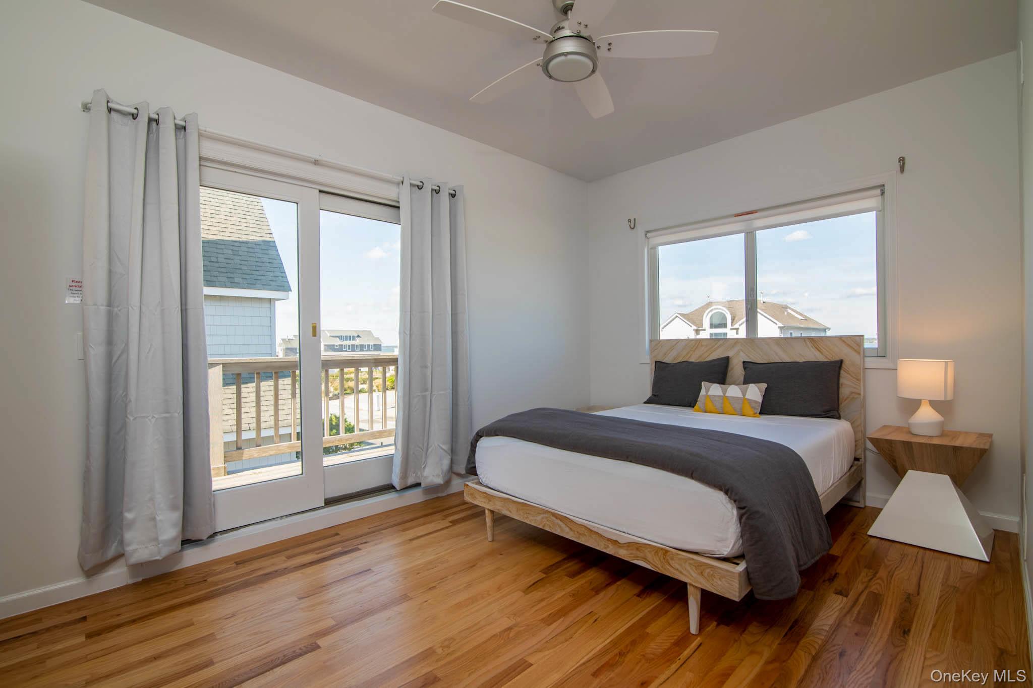 675 Dune Road Property Photo 11