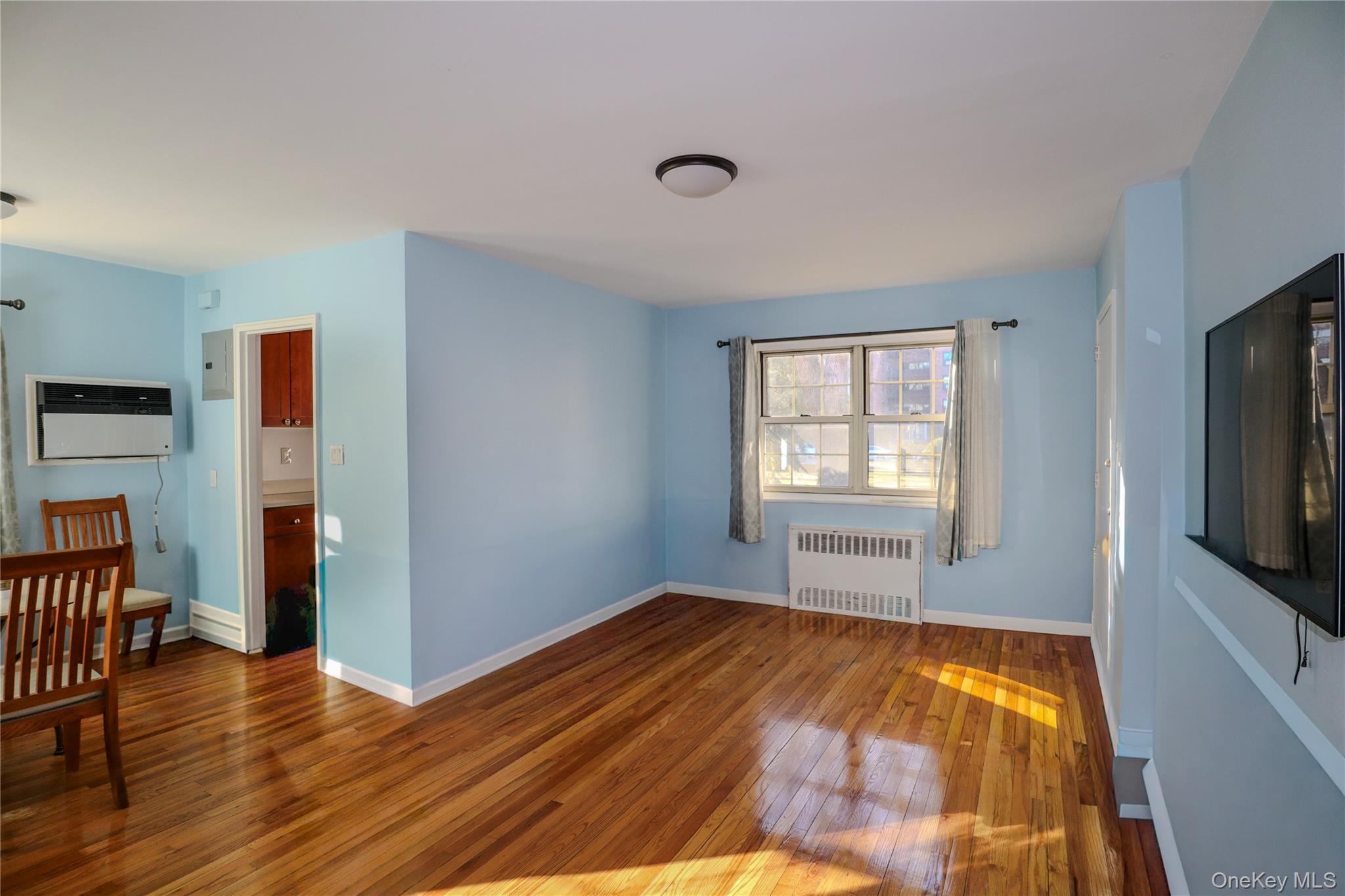 211-07 73 Avenue A Property Photo 2
