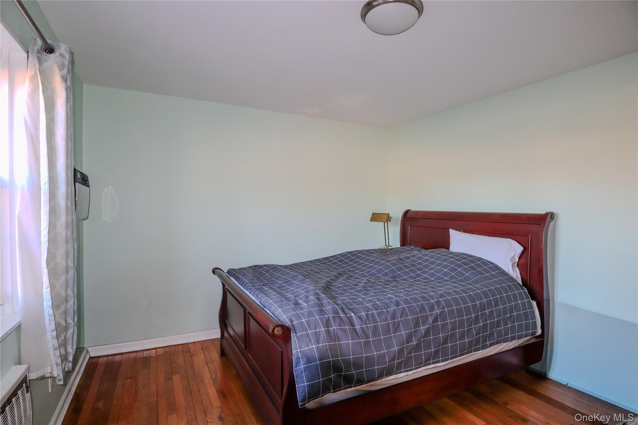 211-07 73 Avenue A Property Photo 11