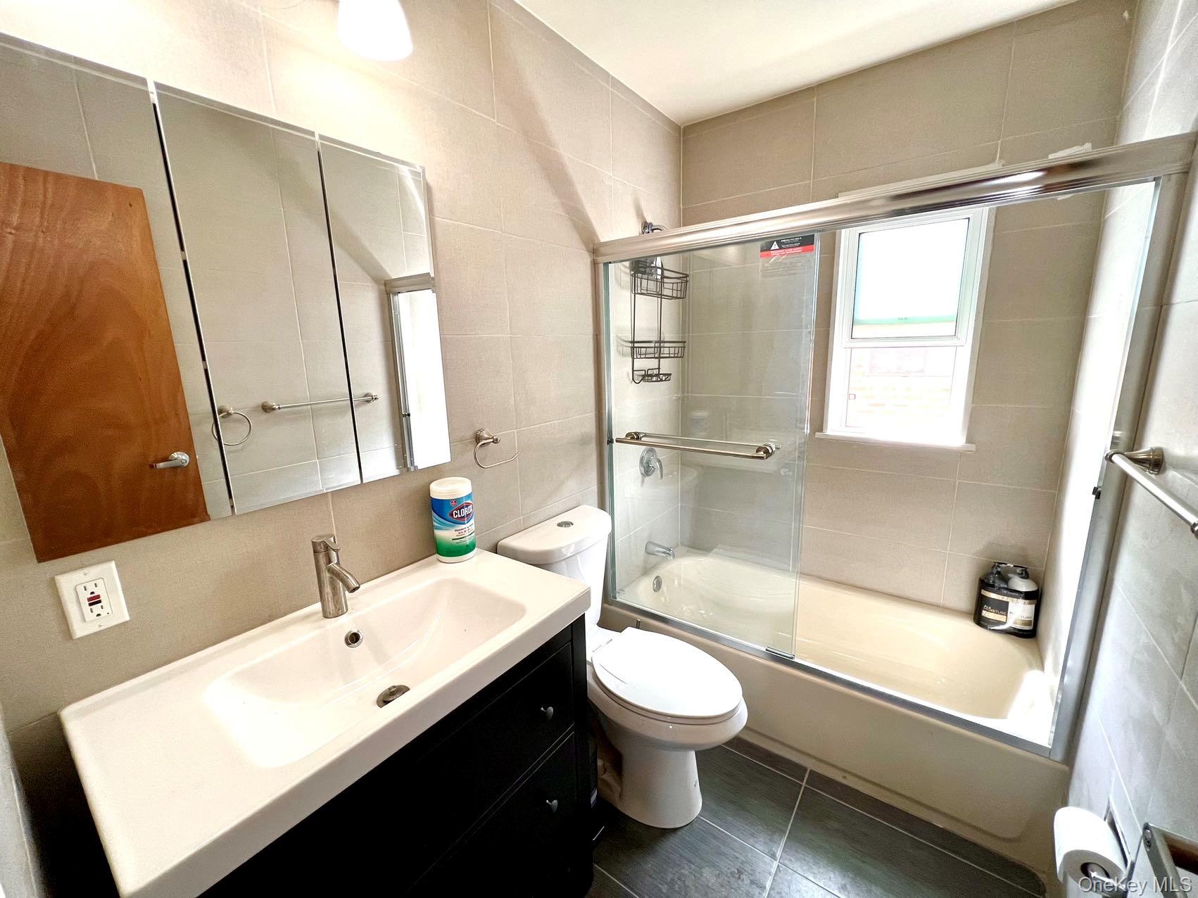 147-22 Ash Avenue Property Photo 13