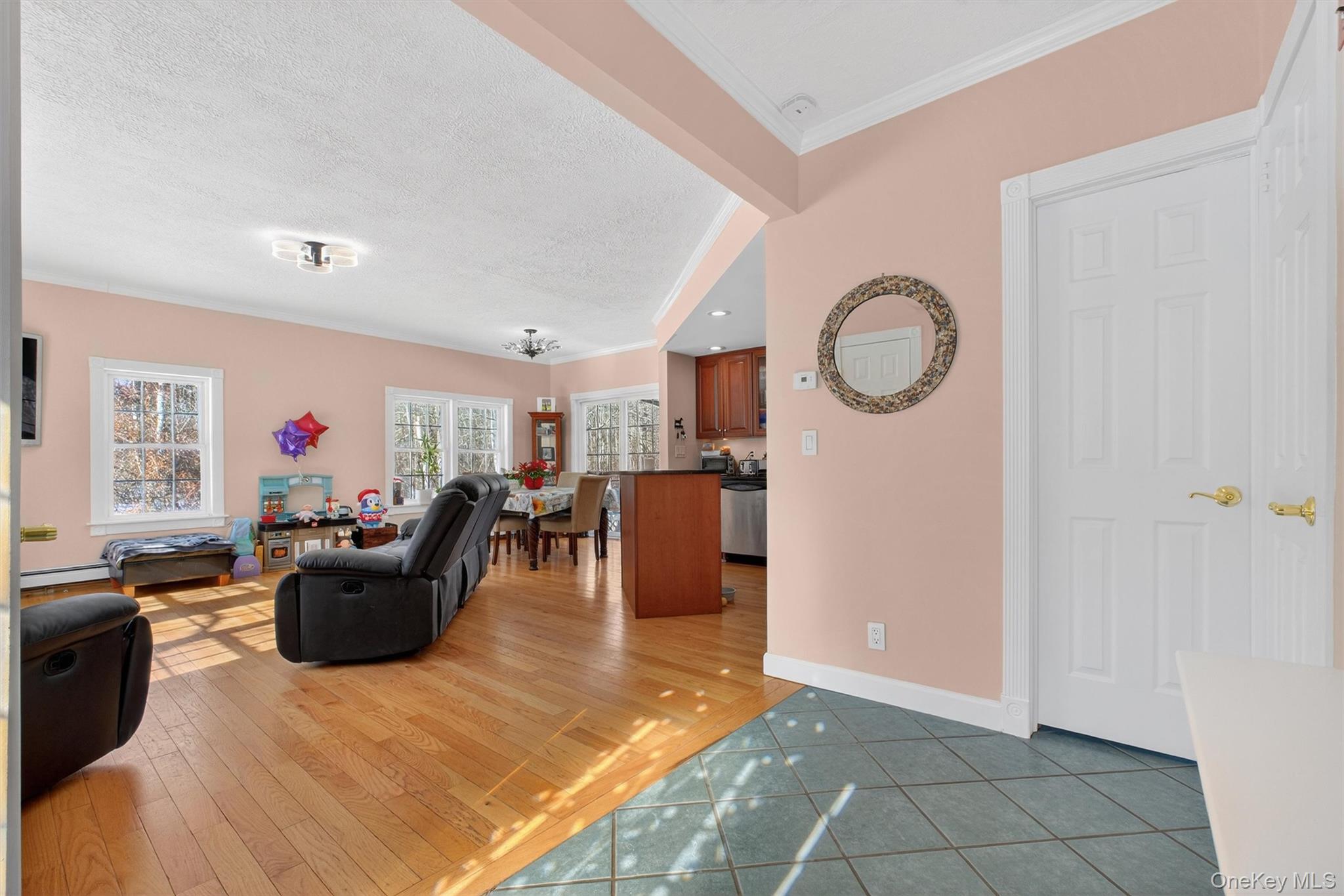 8 Garrett Place Property Photo 5