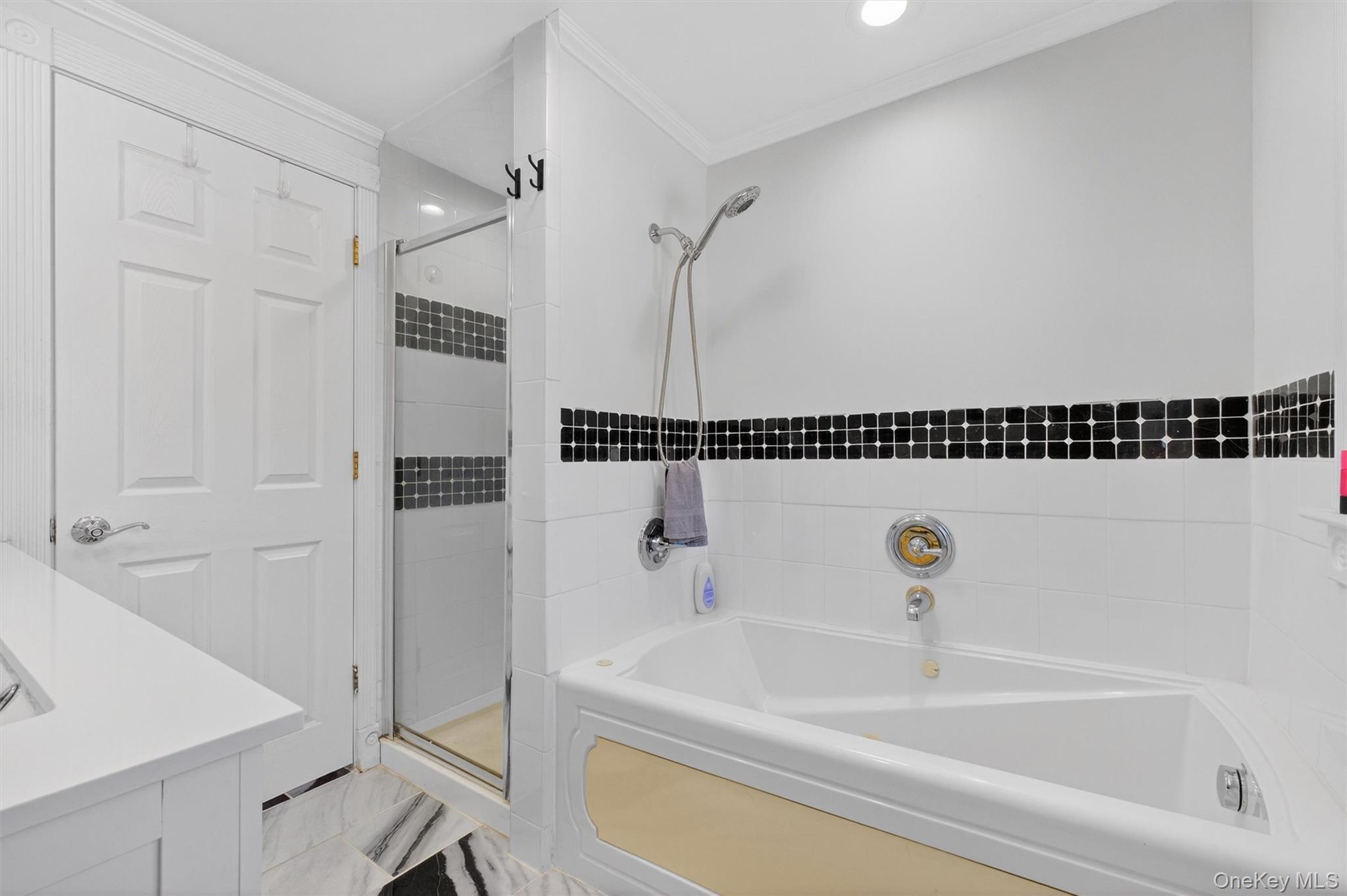 8 Garrett Place Property Photo 26