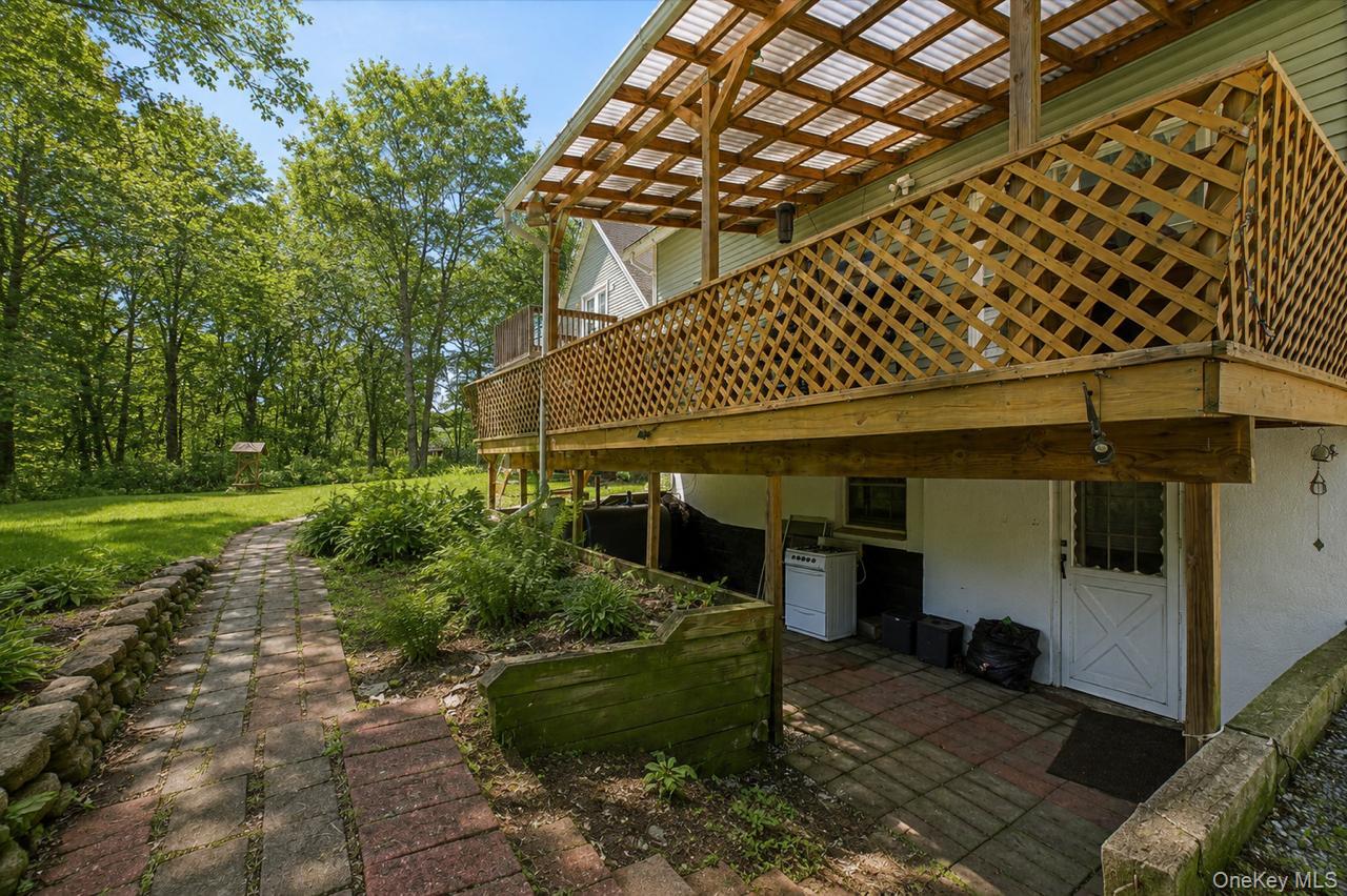 8 Garrett Place Property Photo 29