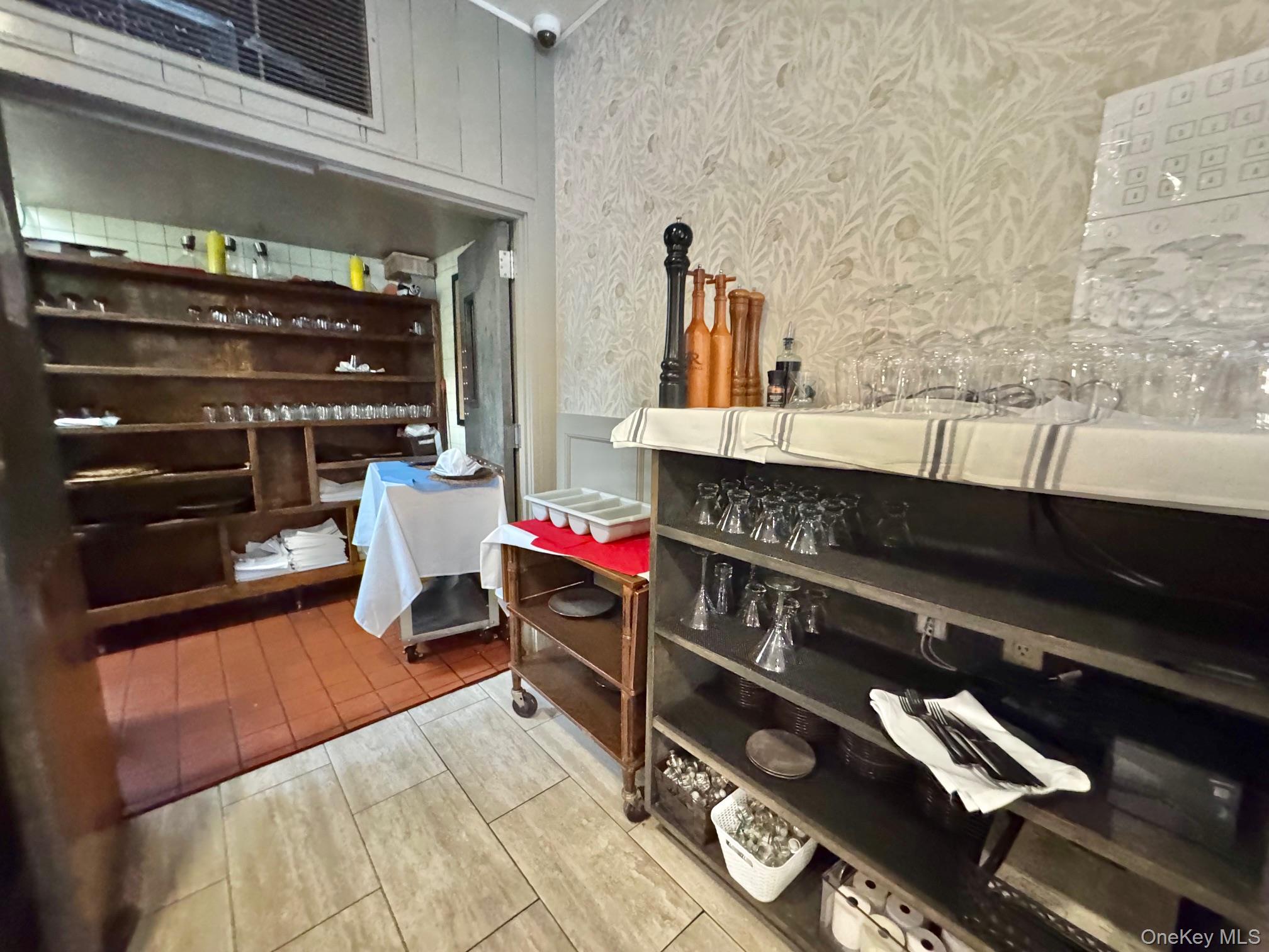 3943 Merrick Road Property Photo 22