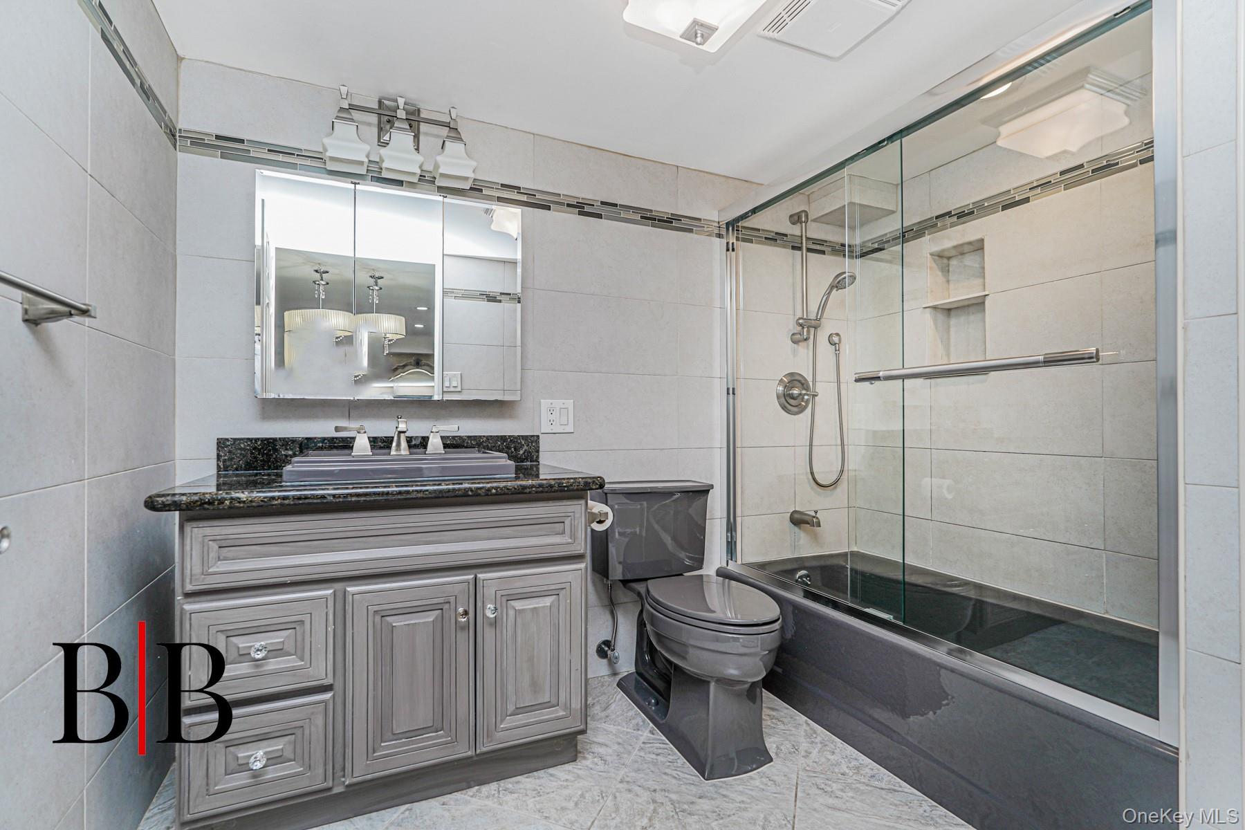 2017 E 74th Street Property Photo 33