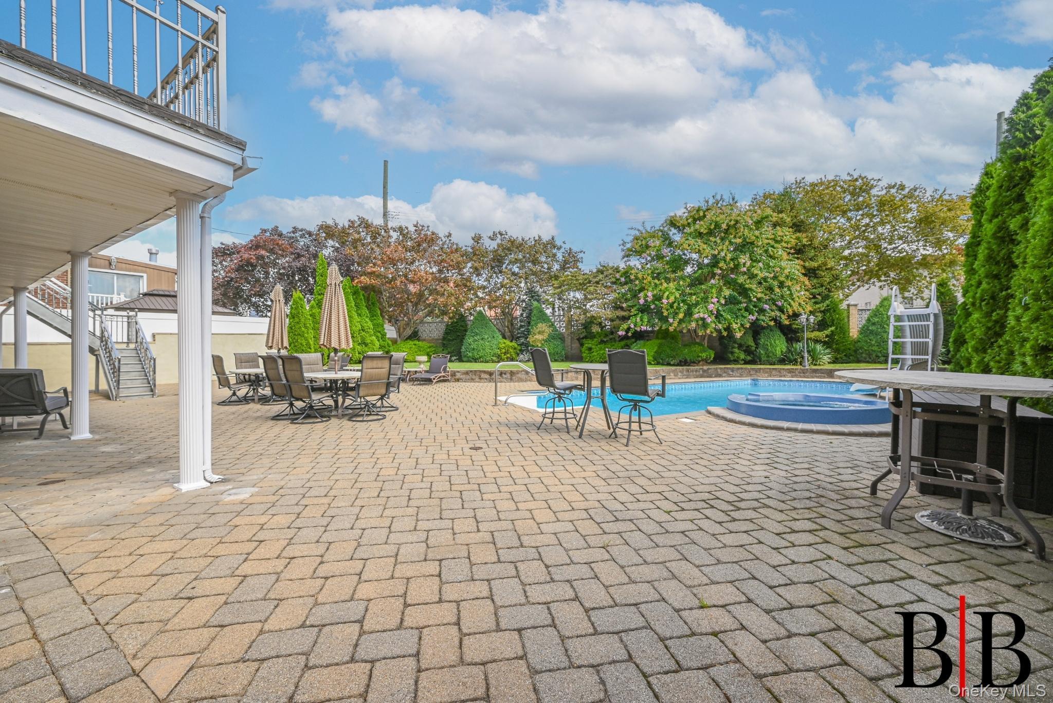 2017 E 74th Street Property Photo 41