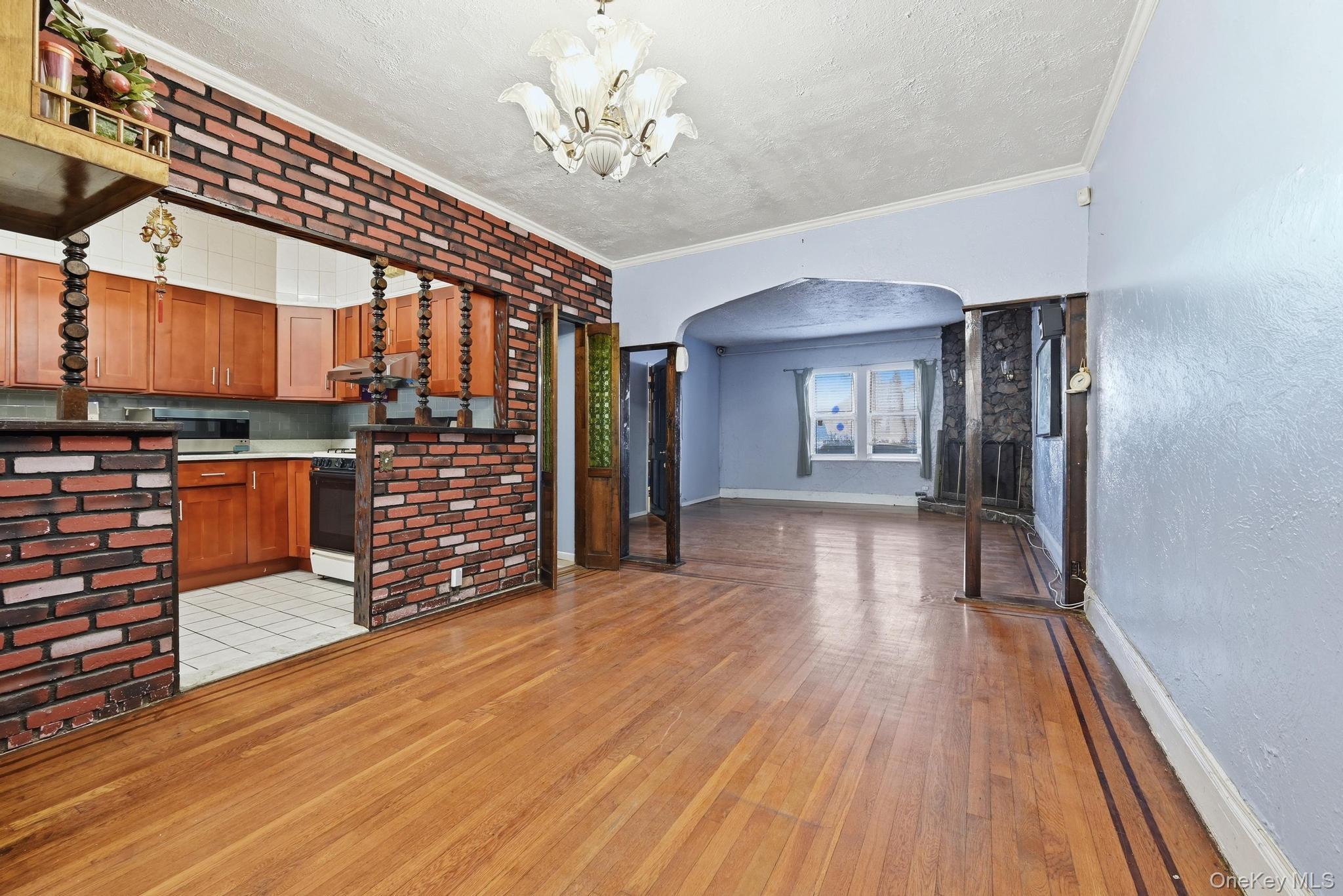 105-31 79th Street Property Photo 7