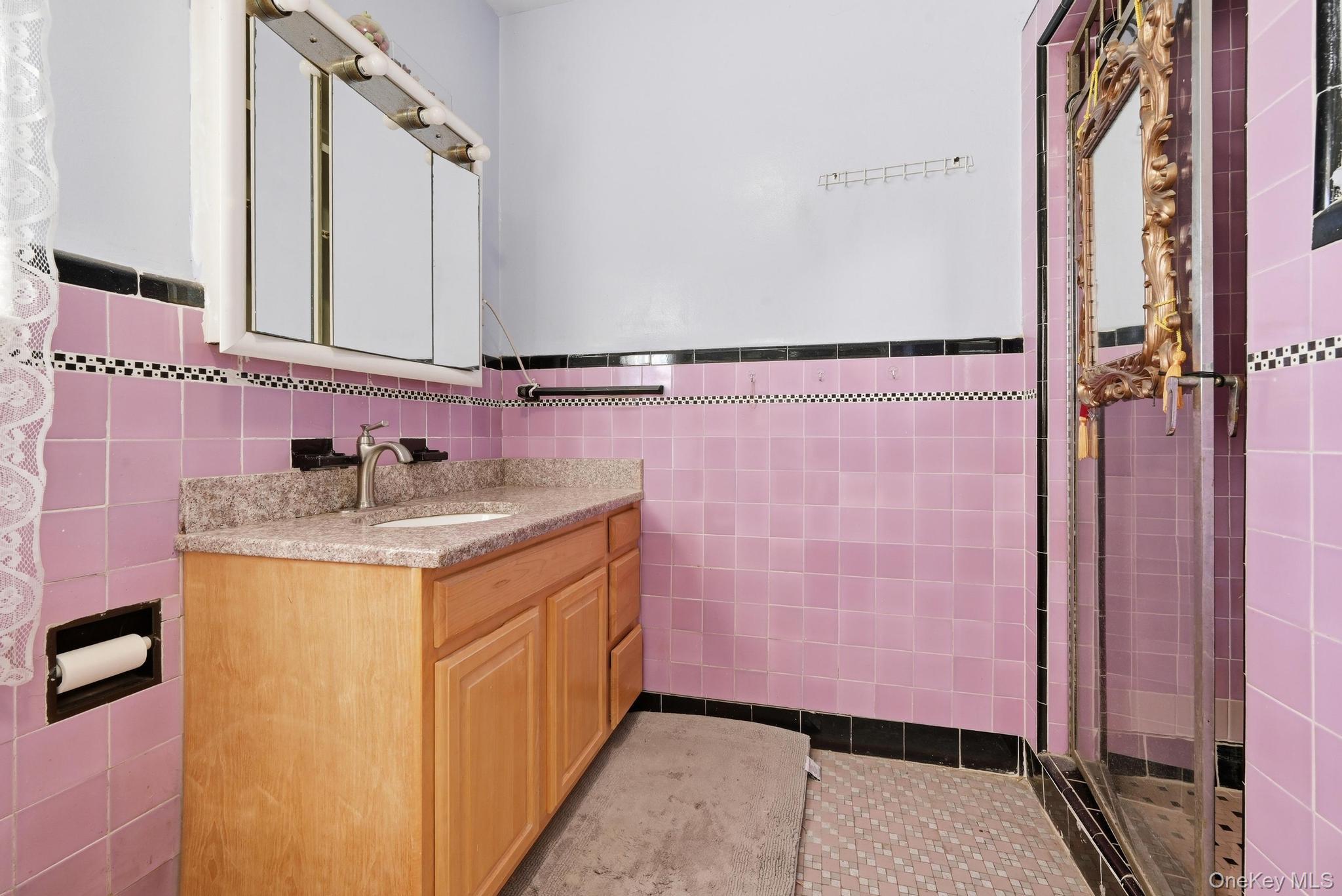 105-31 79th Street Property Photo 18