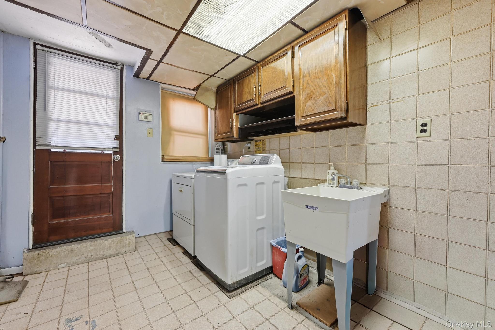 105-31 79th Street Property Photo 22