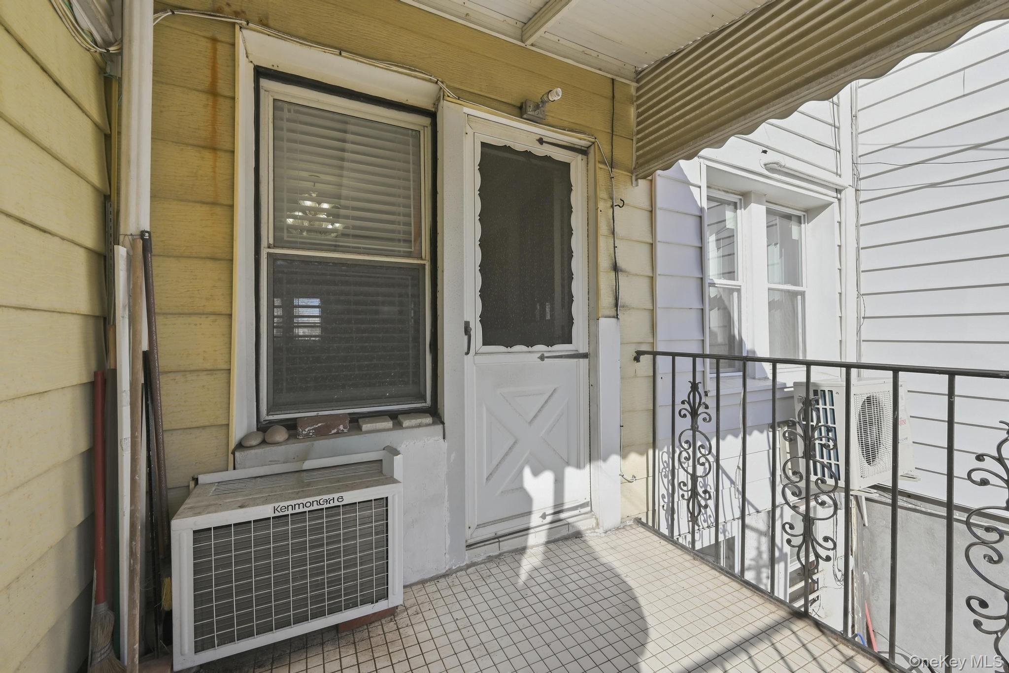 105-31 79th Street Property Photo 25