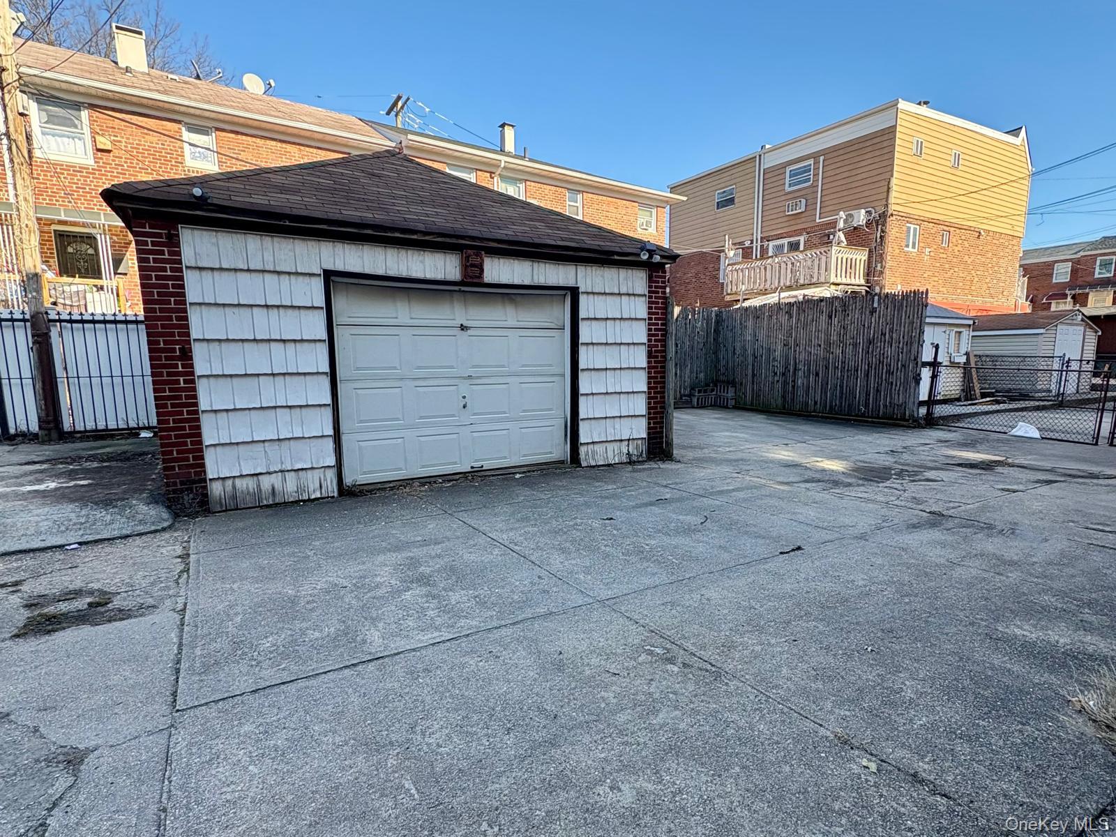 105-31 79th Street Property Photo 28
