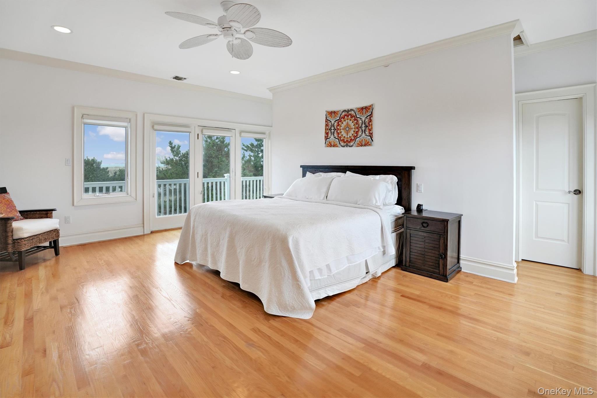 605 Dune Road Property Photo 22
