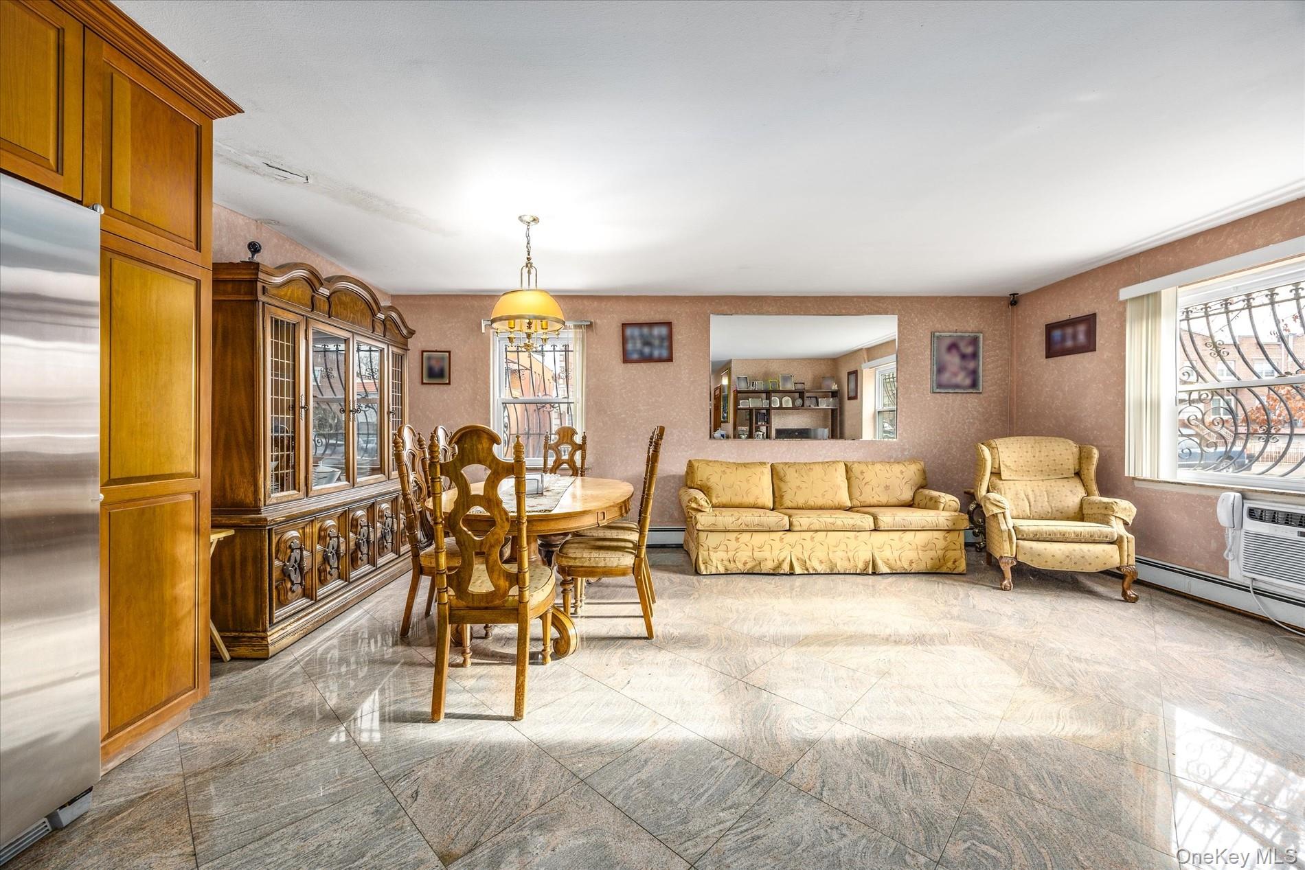 2504 42nd Street Property Photo 6