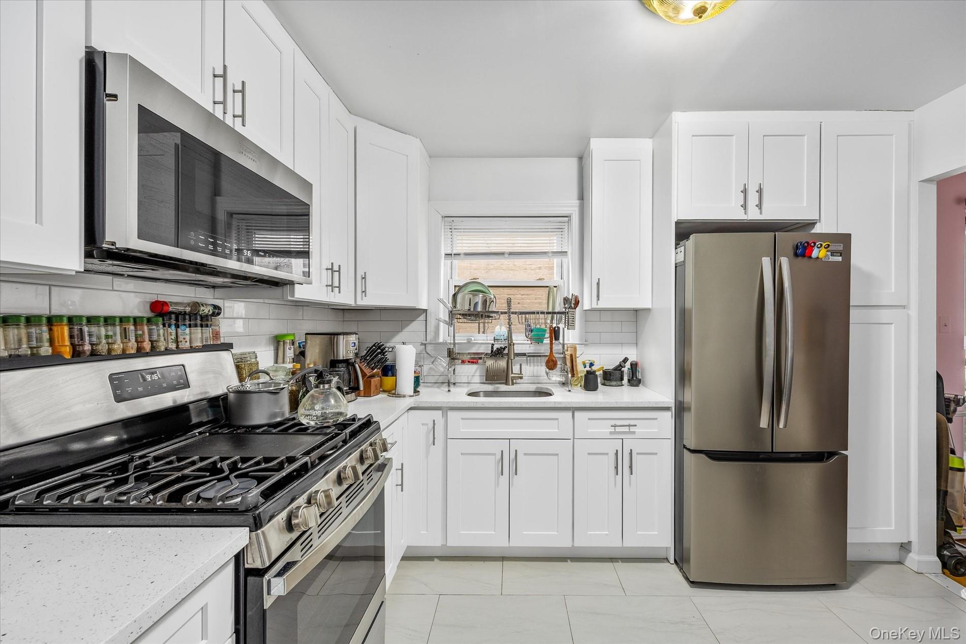 2504 42nd Street Property Photo 14