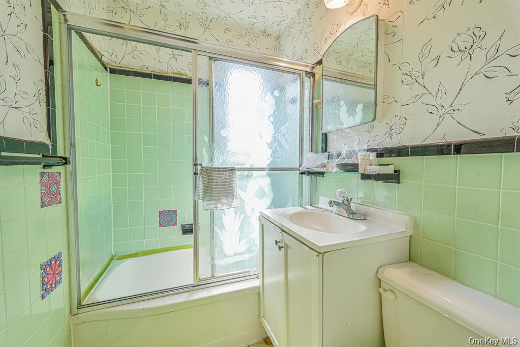 21606 68th Avenue Duple Property Photo 8