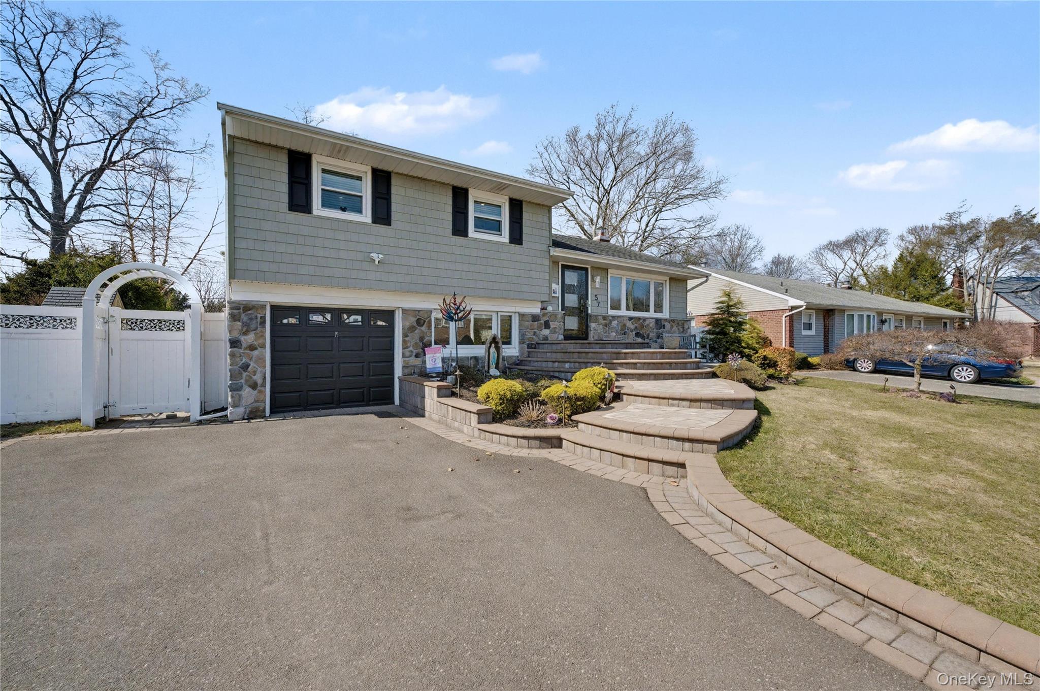 57 Richfield Street Property Photo 2